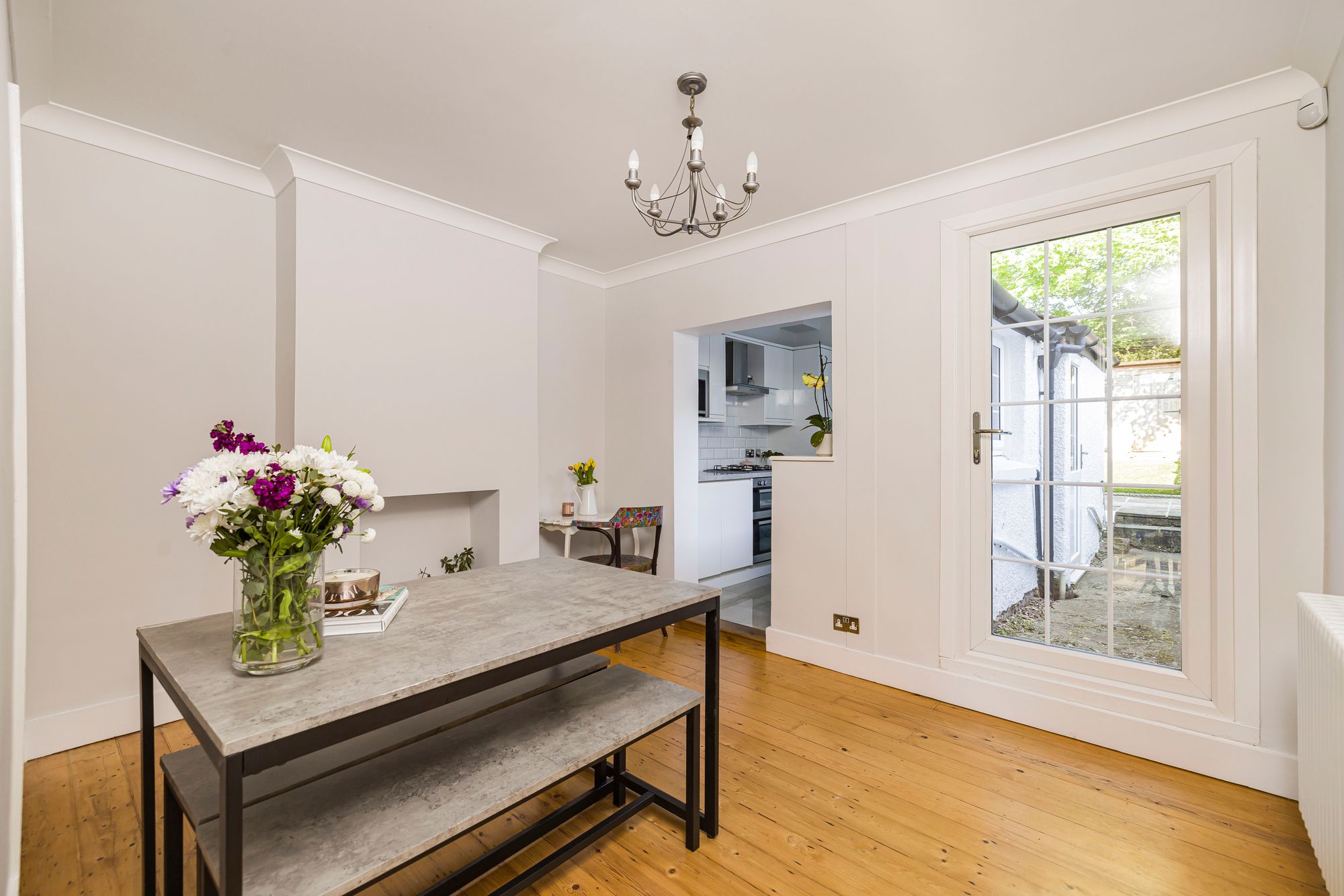 2 bed mid-terraced house for sale in St. Peters Street, South Croydon  - Property Image 8