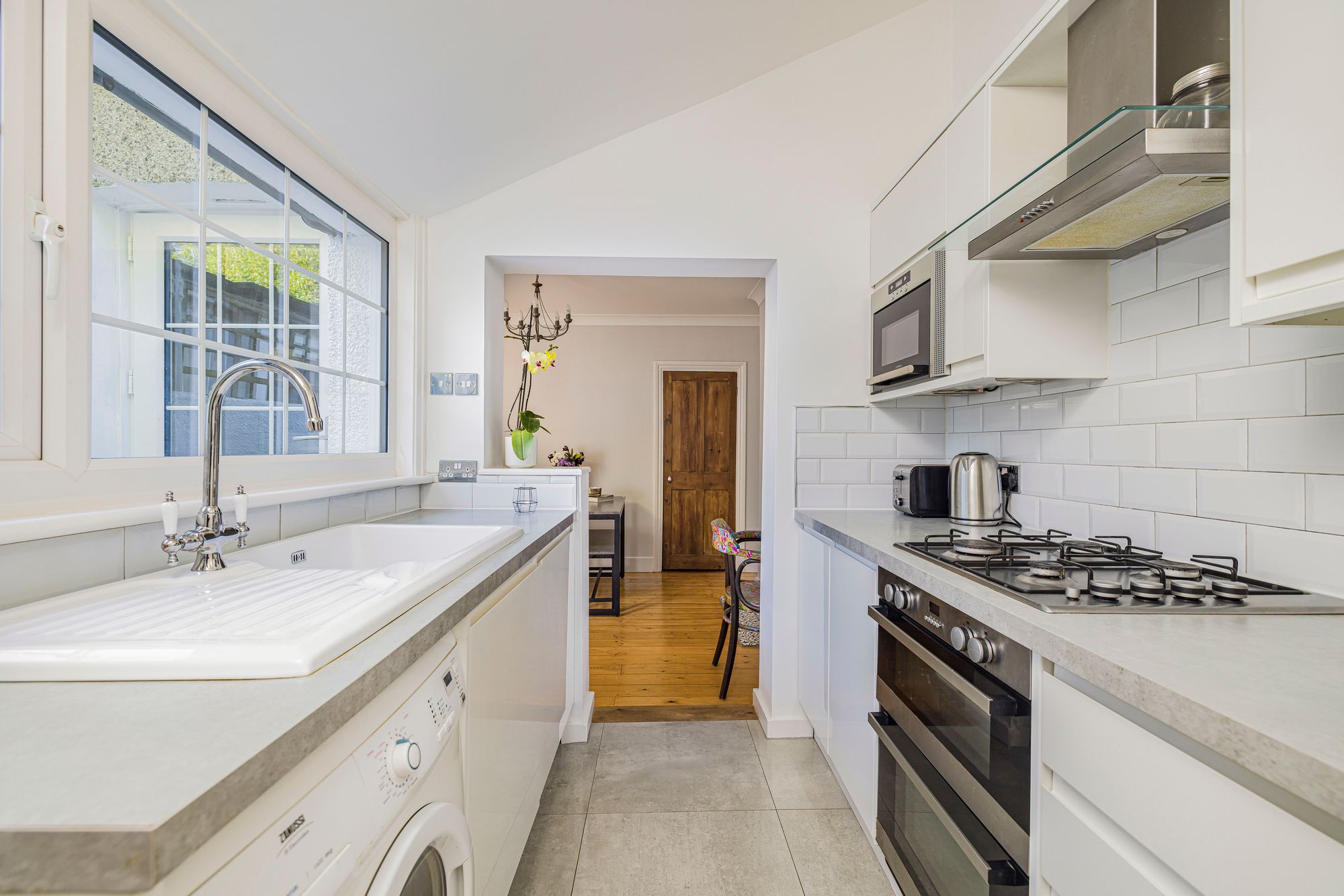 2 bed mid-terraced house for sale in St. Peters Street, South Croydon  - Property Image 3