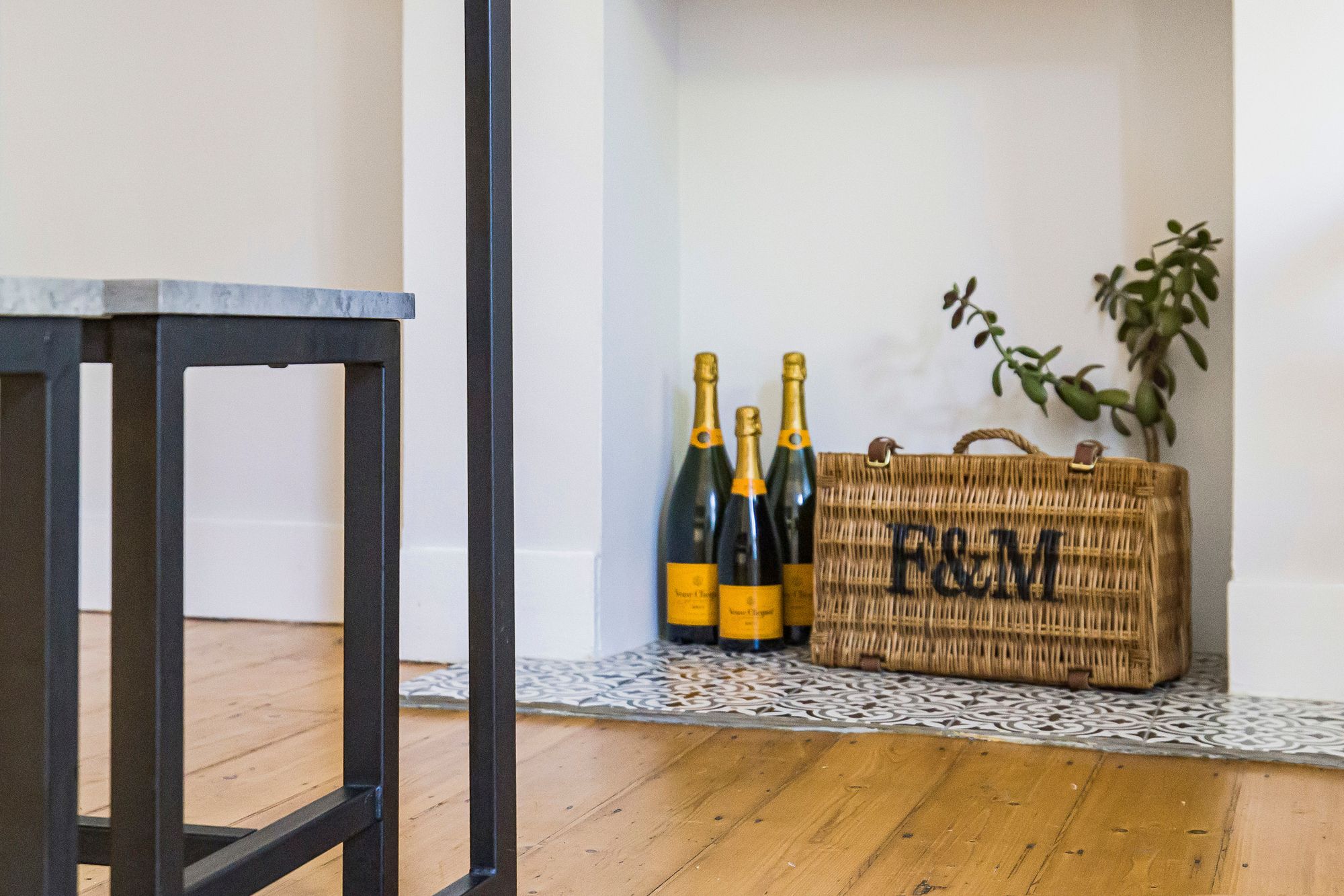 2 bed mid-terraced house for sale in St. Peters Street, South Croydon 16