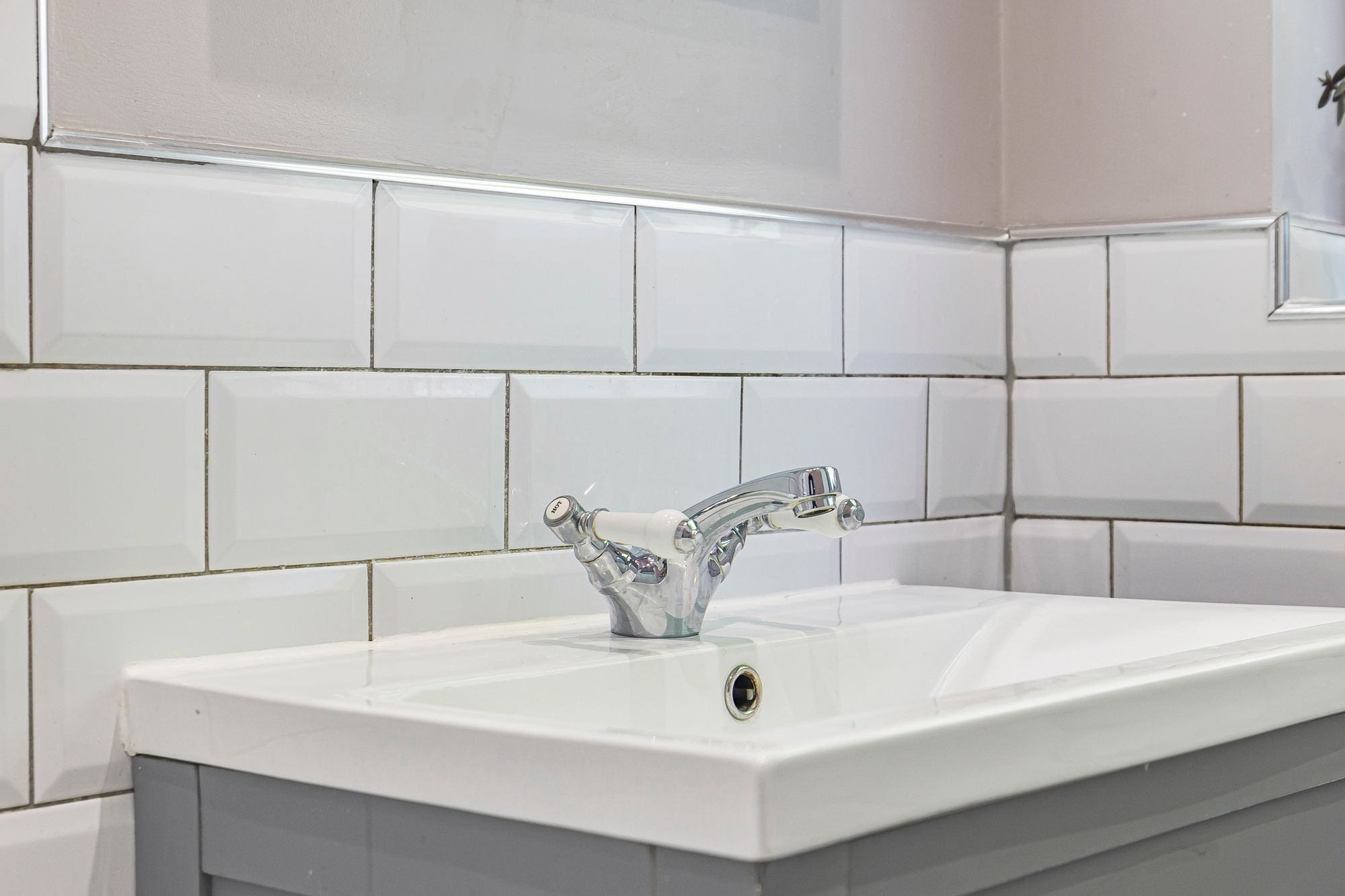 2 bed mid-terraced house for sale in St. Peters Street, South Croydon  - Property Image 18
