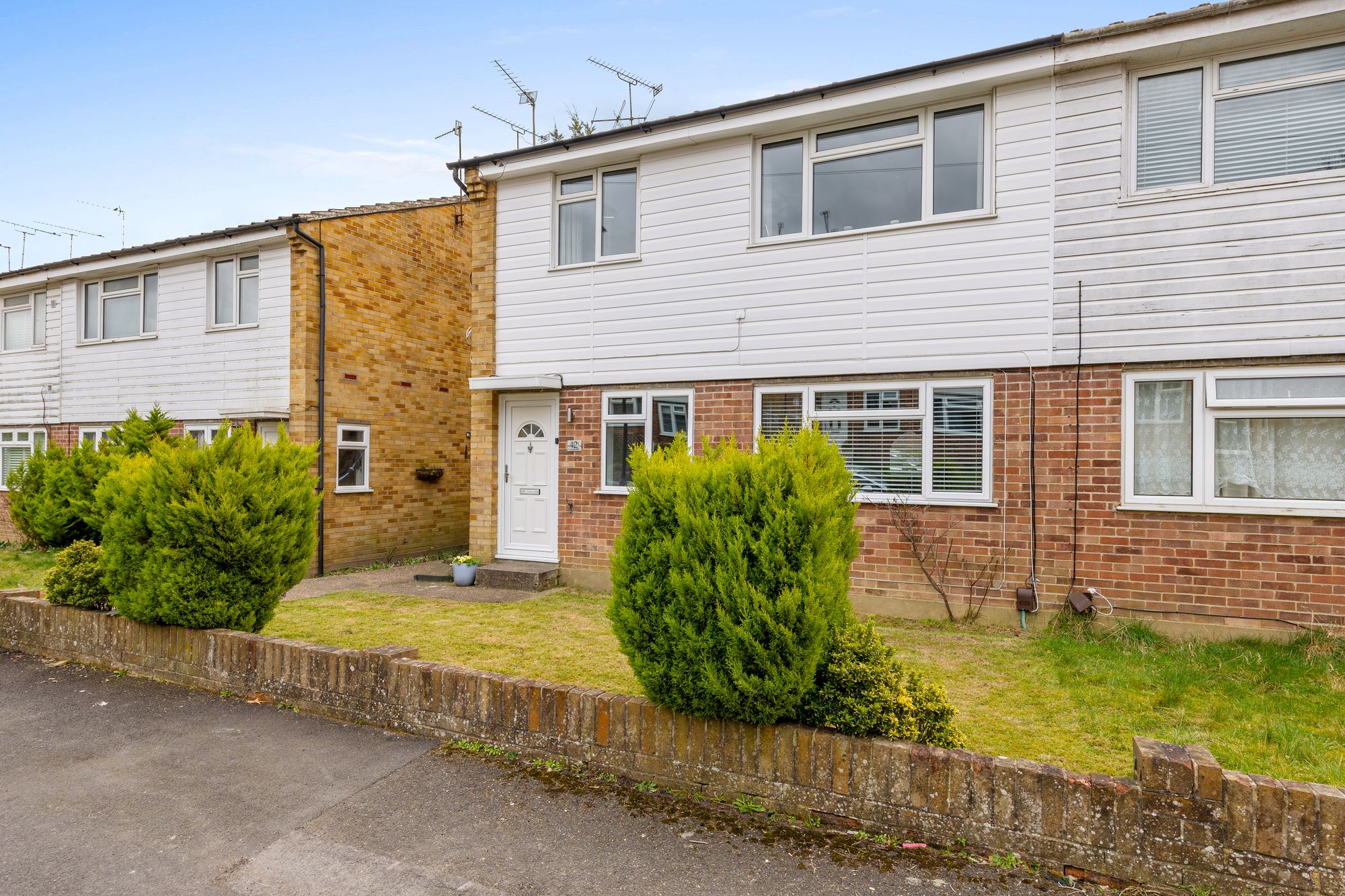 2 bed maisonette for sale in Swallowdale, South Croydon 3