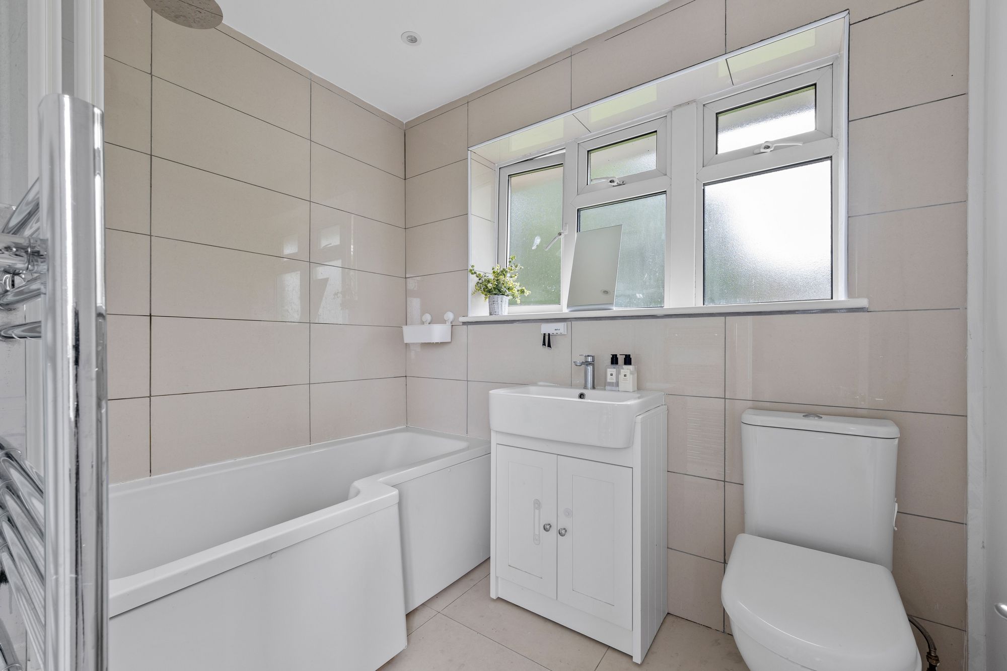 3 bed semi-detached house for sale in Grisedale Gardens, Purley  - Property Image 10