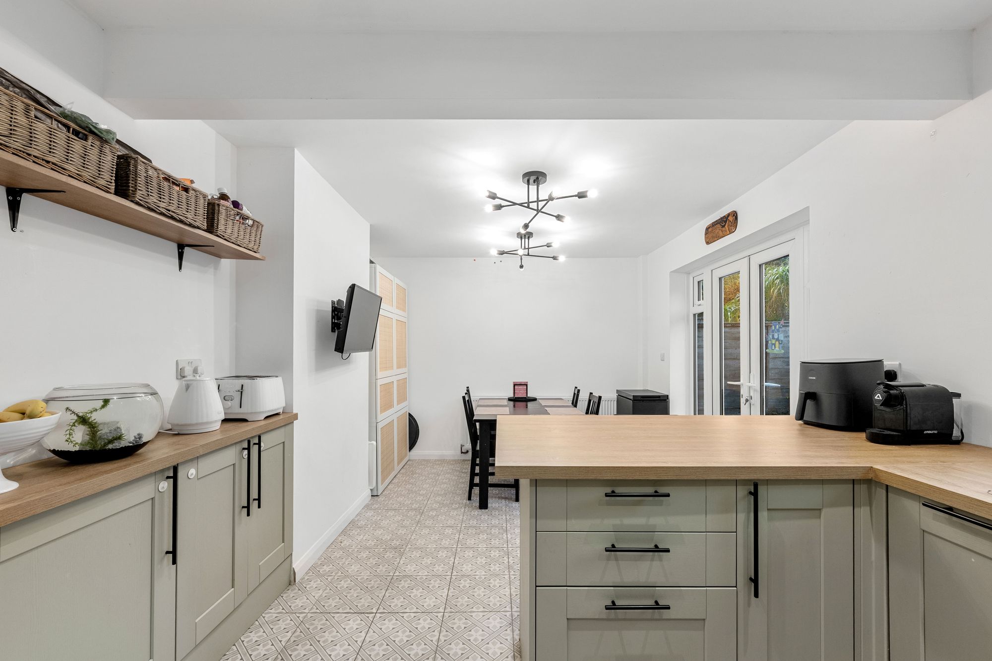 3 bed semi-detached house for sale in Grisedale Gardens, Purley  - Property Image 1