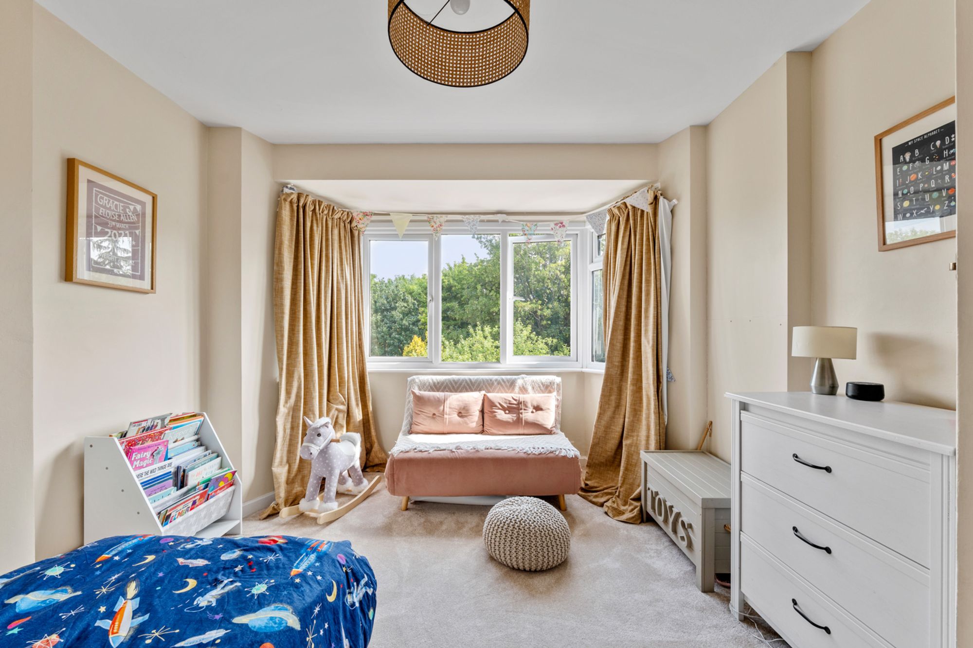 4 bed semi-detached house for sale in Derwent Drive, Purley 19