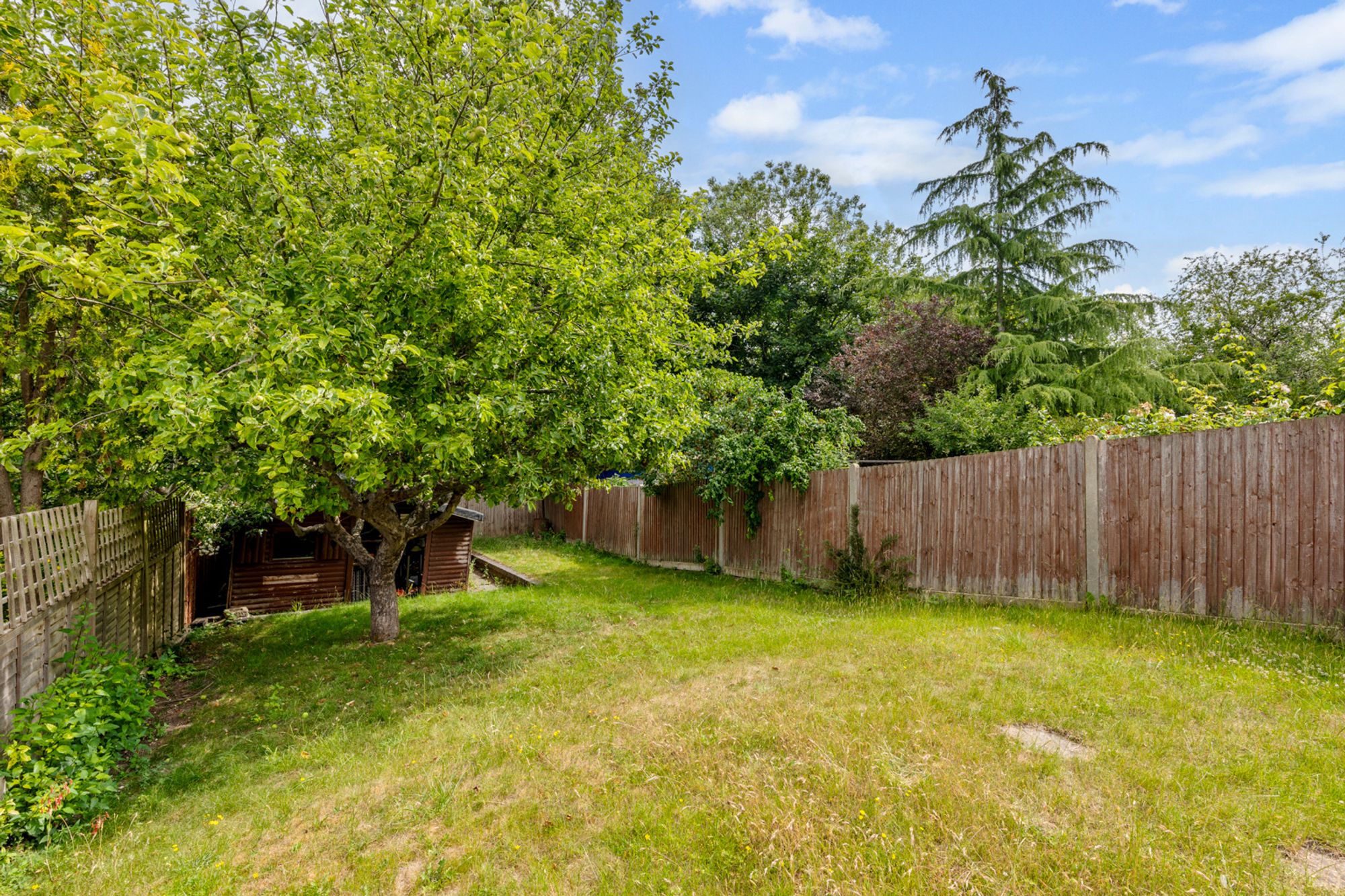 4 bed semi-detached house for sale in Derwent Drive, Purley  - Property Image 30