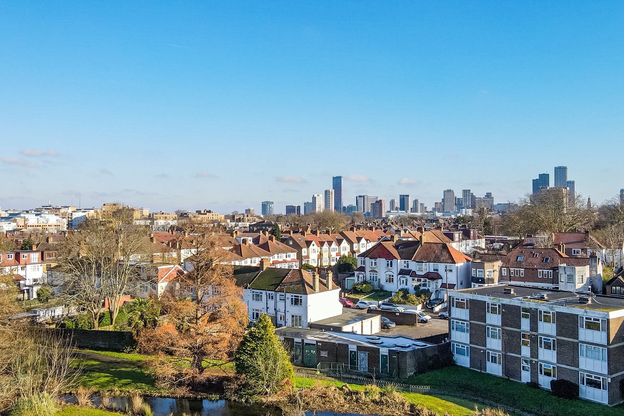 4 bed mid-terraced house for sale in Waddon Court Road, Croydon  - Property Image 23