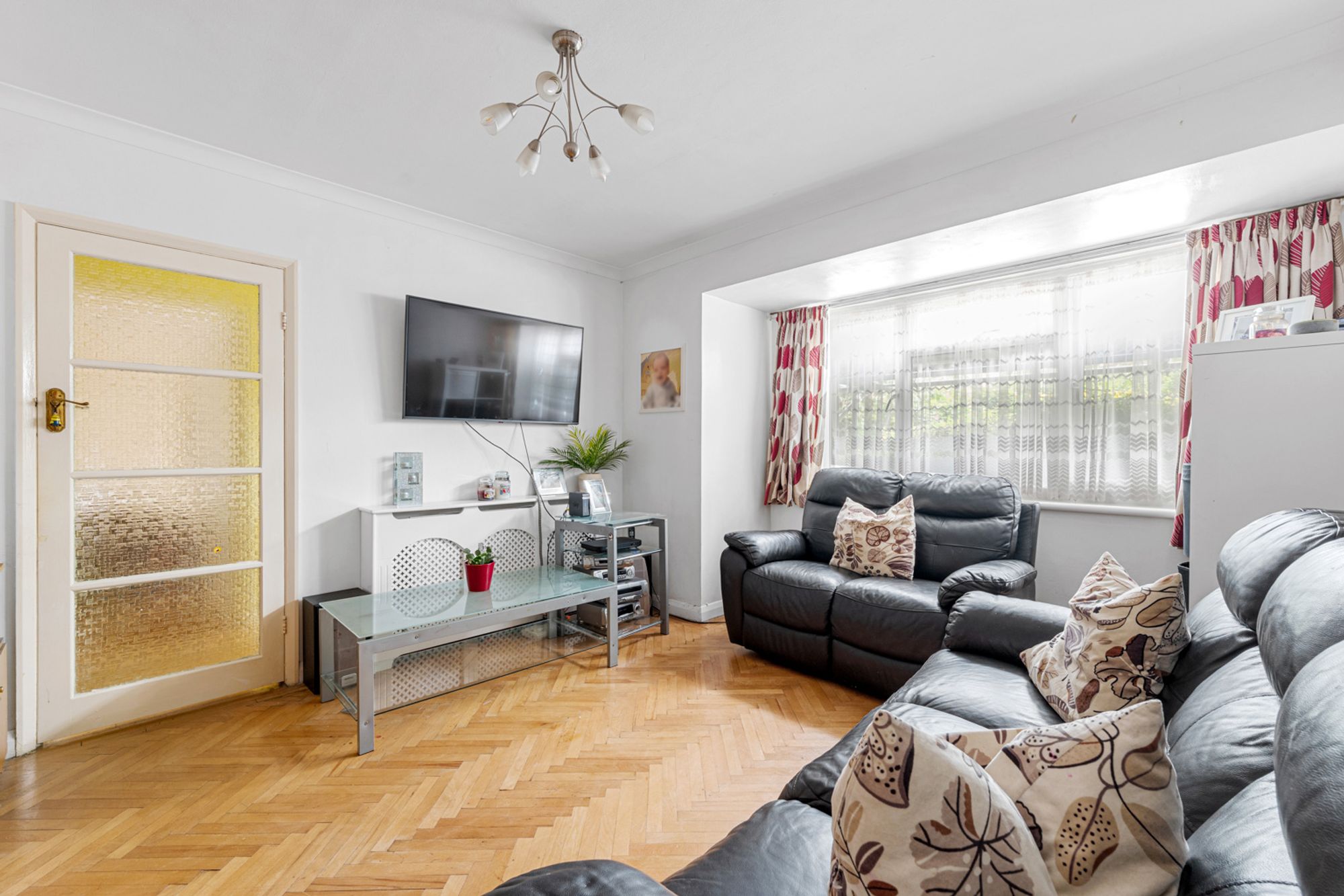 2 bed maisonette for sale in Crewes Lane, Warlingham 2