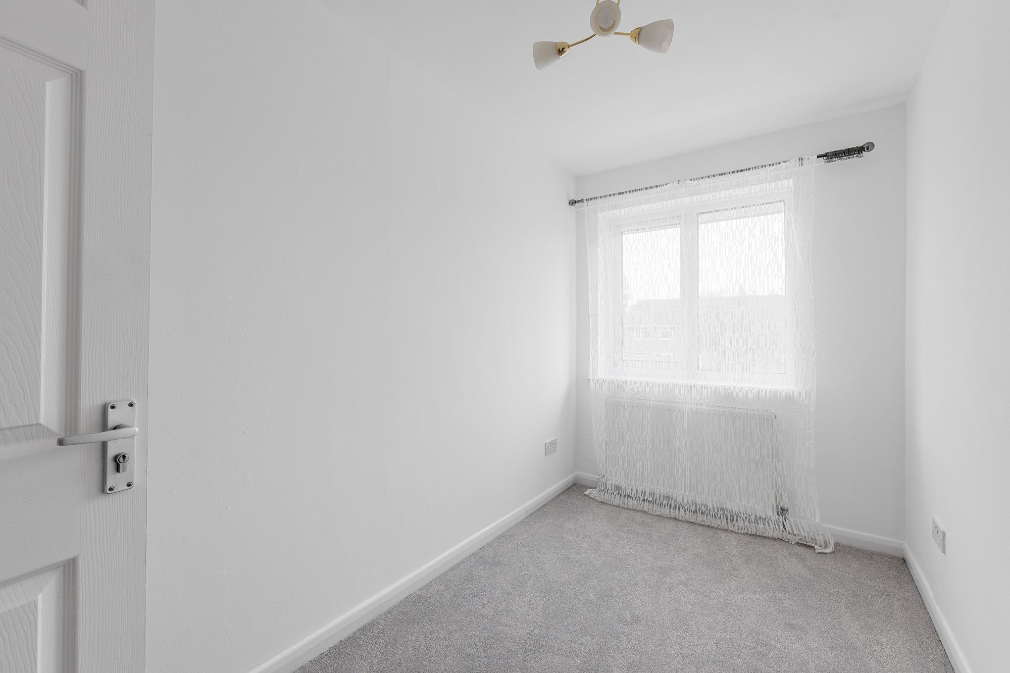 3 bed mid-terraced house for sale in Malvern Close, Mitcham  - Property Image 14