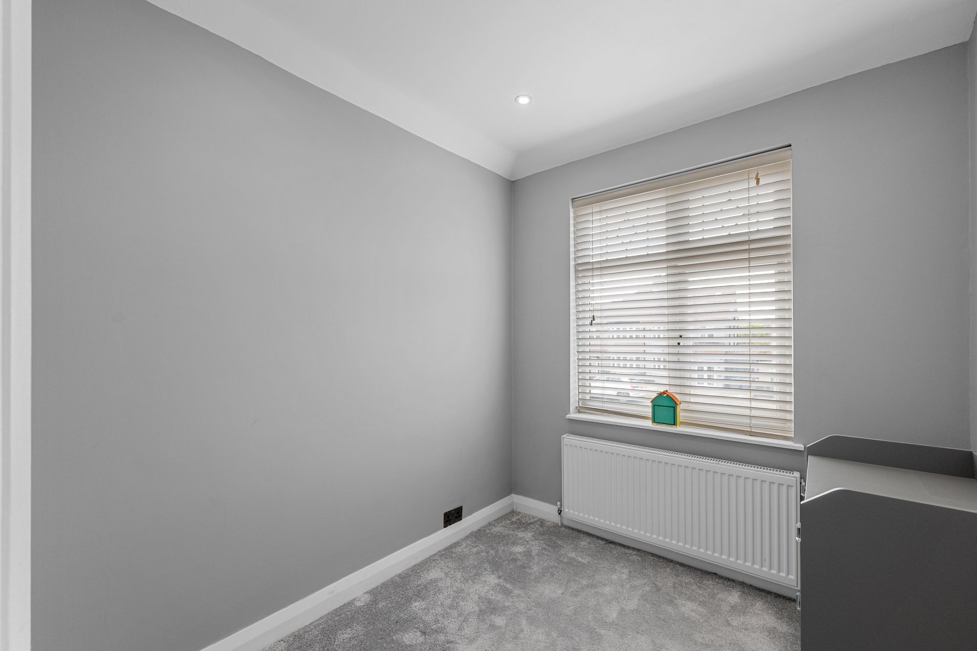 3 bed semi-detached house for sale in Limpsfield Road, South Croydon 10