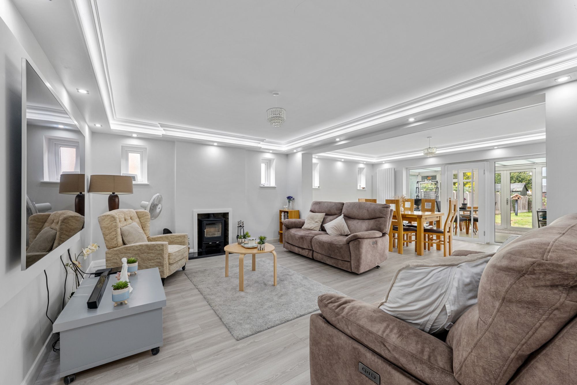 3 bed detached bungalow for sale in Kingswood Lane, Warlingham, CR6