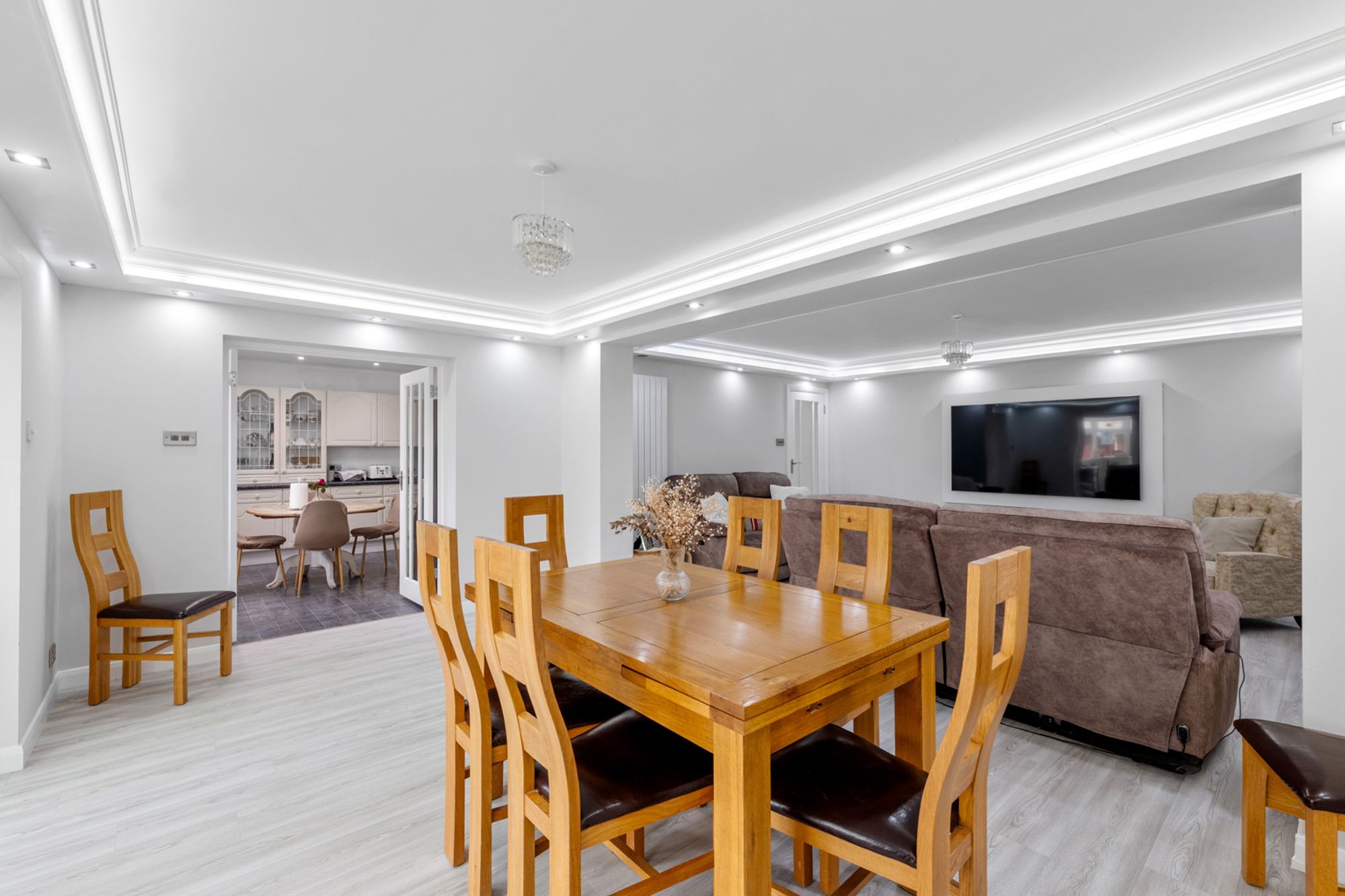 3 bed detached bungalow for sale in Kingswood Lane, Warlingham 10