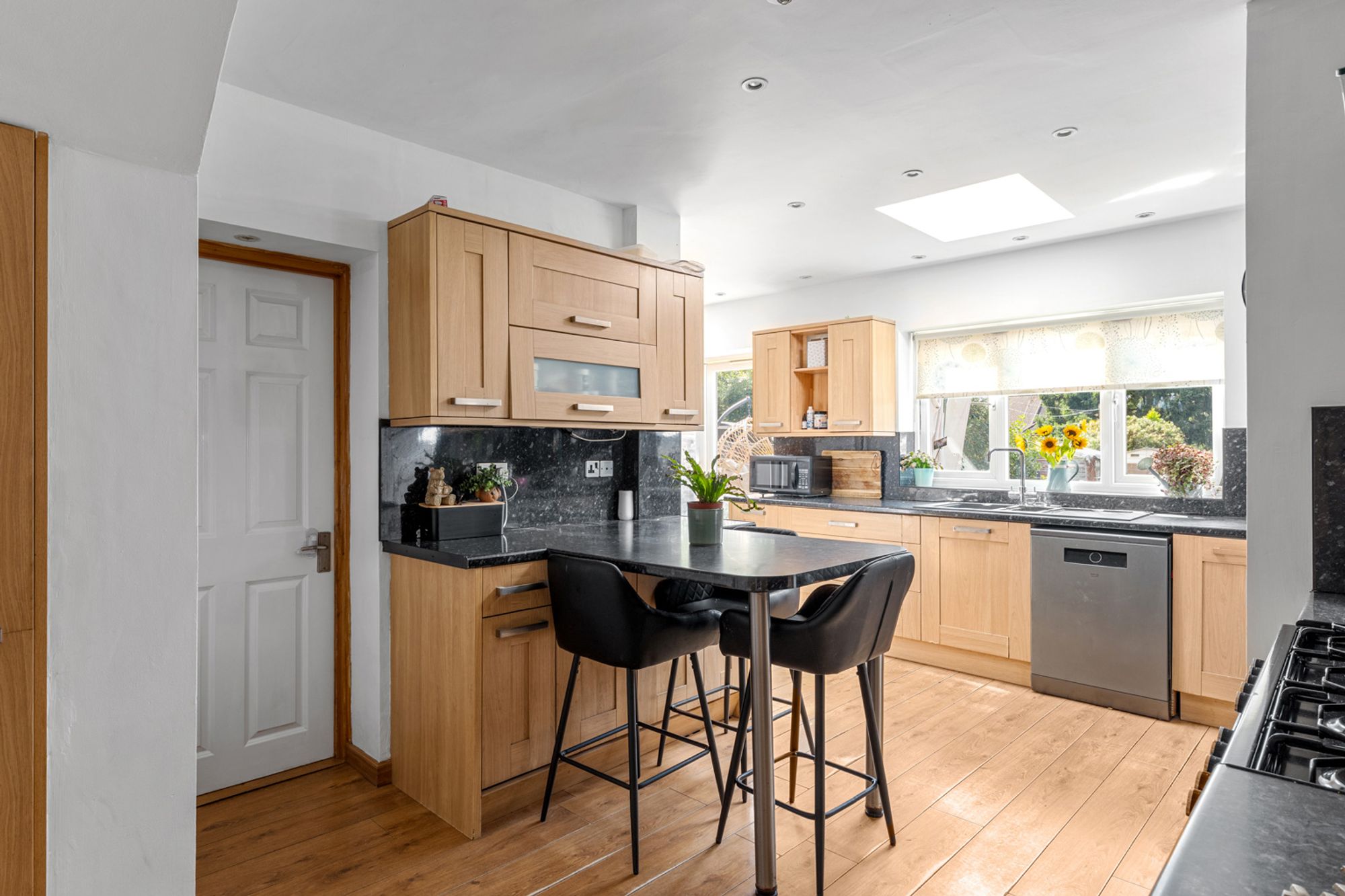 4 bed semi-detached house for sale in Orchard Road, South Croydon 6