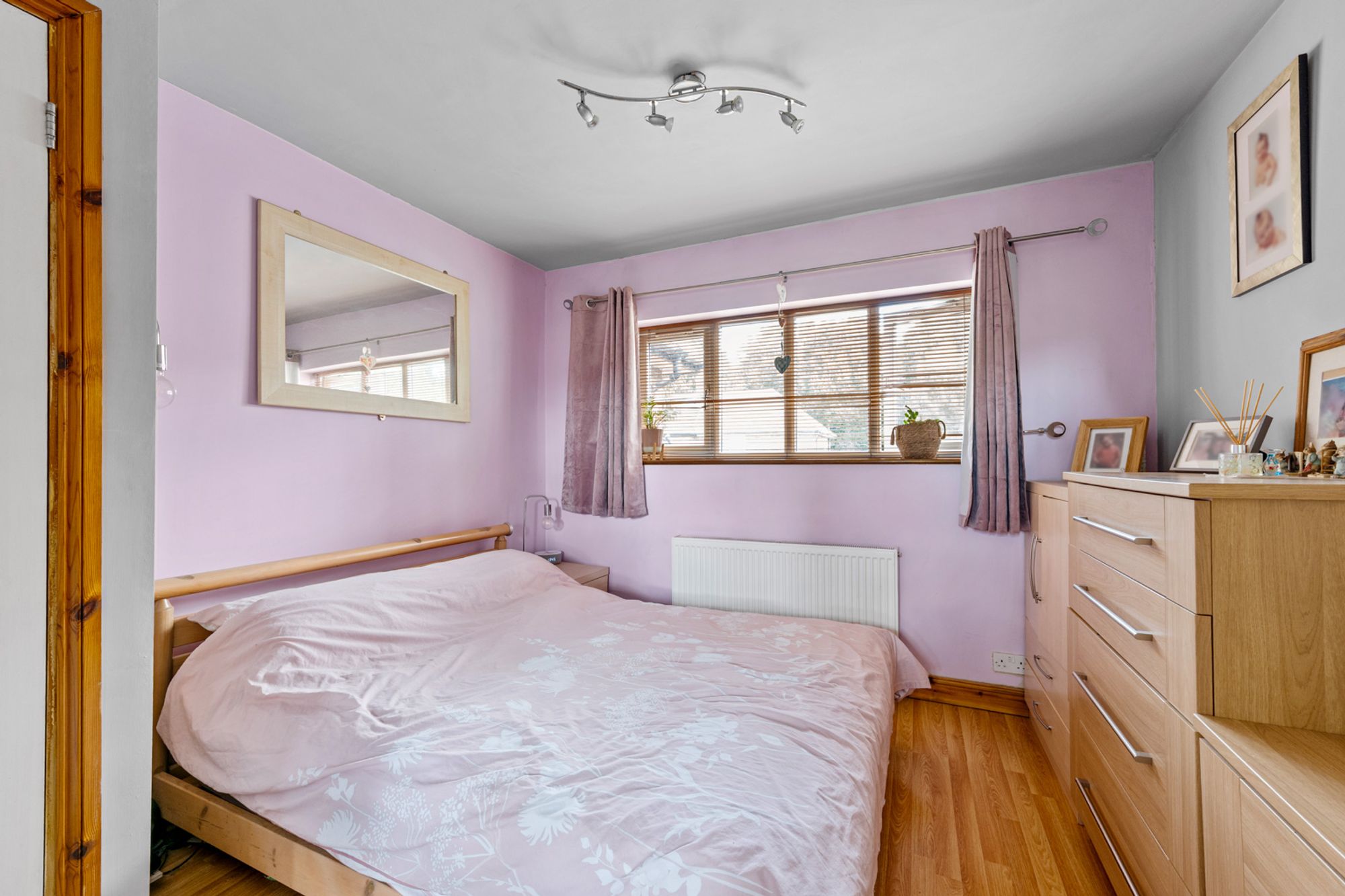 4 bed semi-detached house for sale in Orchard Road, South Croydon 14