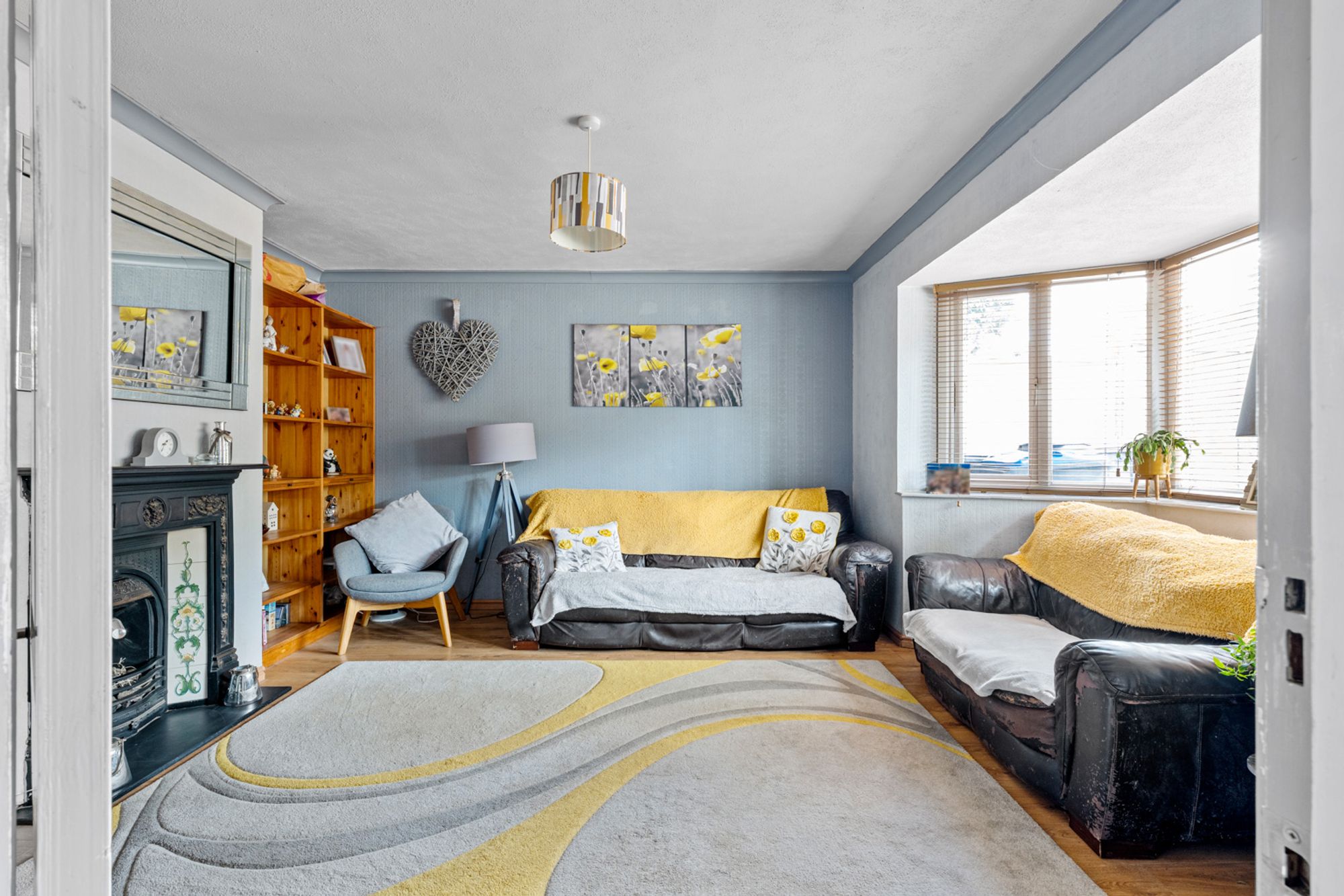 4 bed semi-detached house for sale in Orchard Road, South Croydon 2