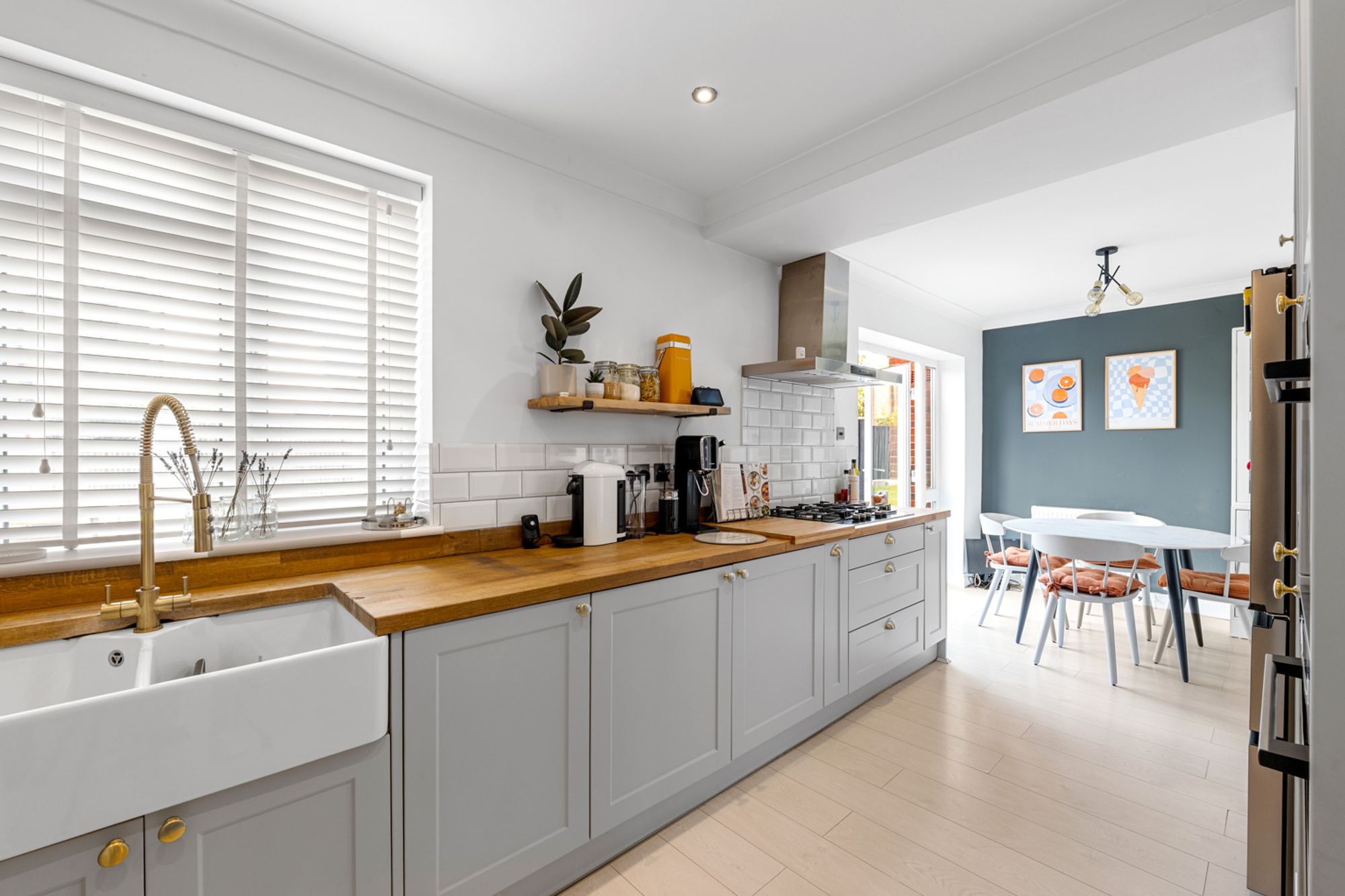 3 bed semi-detached house for sale in Wentworth Way, South Croydon 3