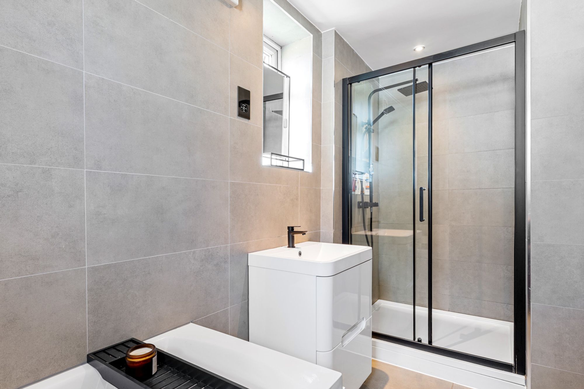 3 bed semi-detached house for sale in Wentworth Way, South Croydon 9