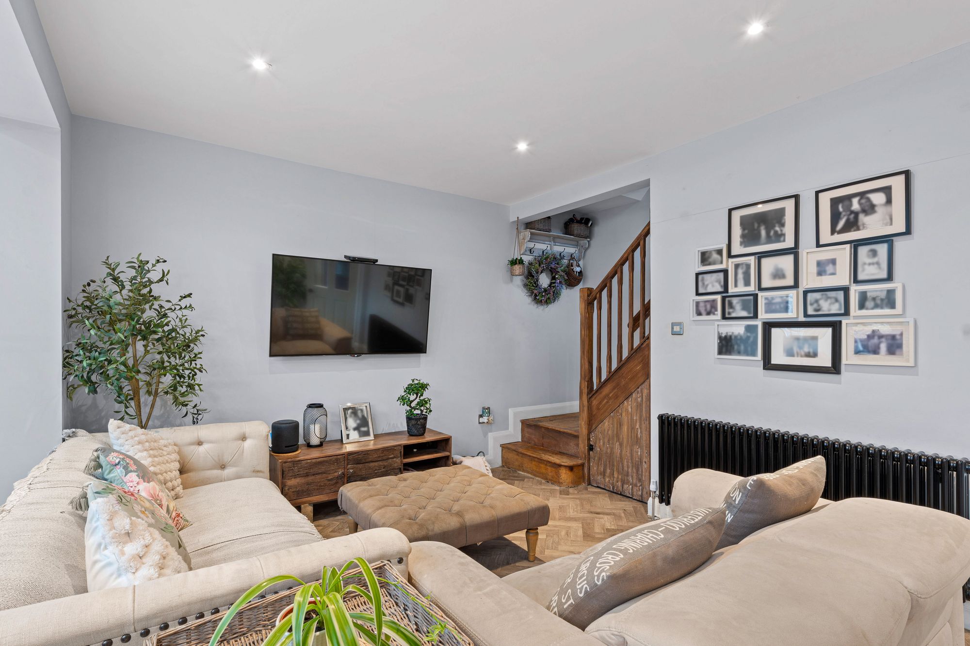 4 bed semi-detached house for sale in Hazelwood Grove, South Croydon  - Property Image 12