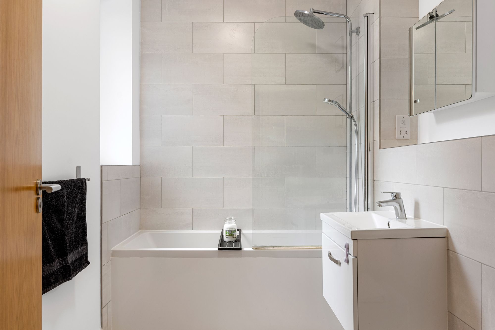 1 bed flat for sale in Rectory Park, South Croydon 10