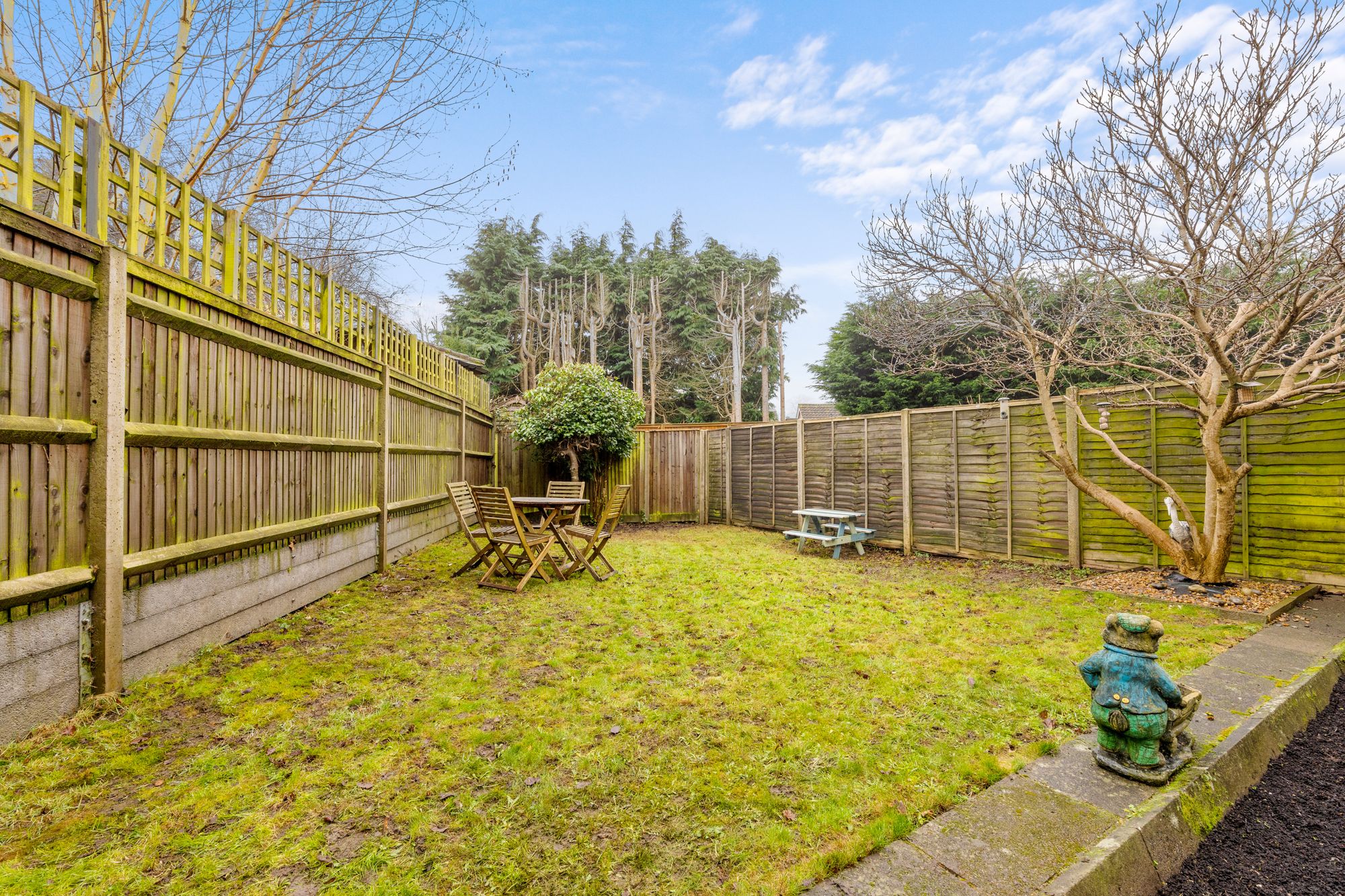 3 bed semi-detached house for sale in Cranmer Close, Warlingham 17