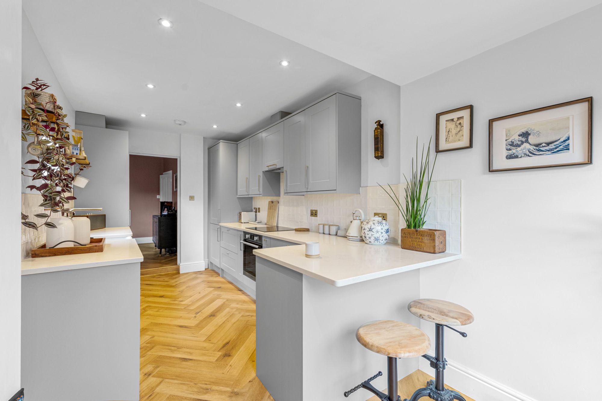 3 bed semi-detached house for sale in Broomhall Road, South Croydon 15