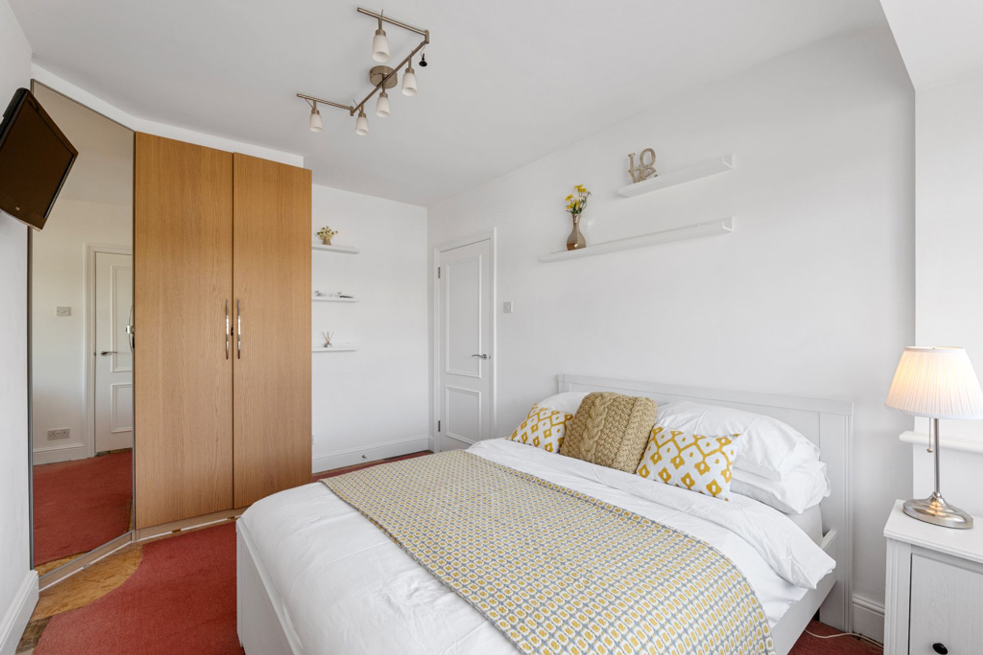 4 bed semi-detached house for sale in Hamsey Green Gardens, Warlingham 10