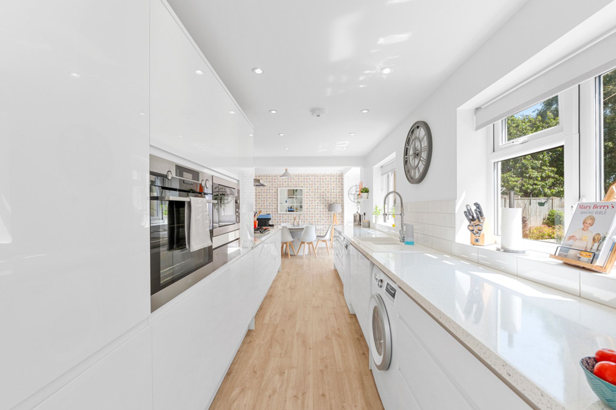 4 bed semi-detached house for sale in Hamsey Green Gardens, Warlingham, CR6