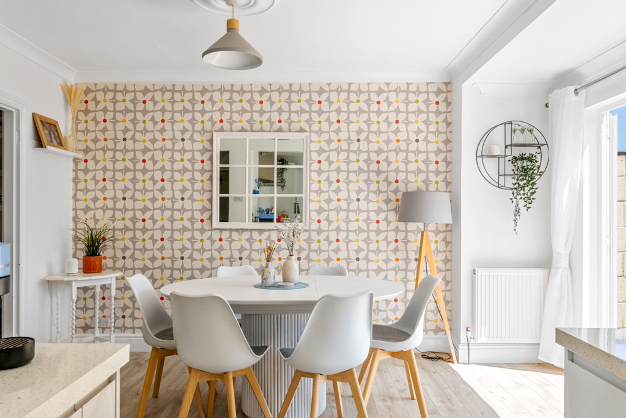 4 bed semi-detached house for sale in Hamsey Green Gardens, Warlingham  - Property Image 2