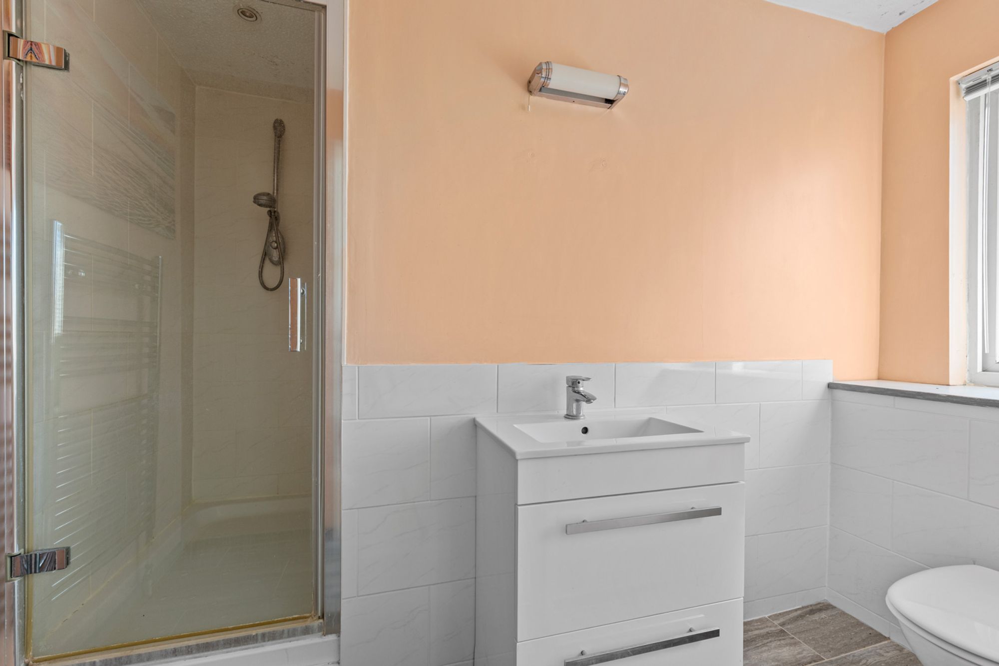 5 bed mid-terraced house for sale in Linton Glade, Croydon 7