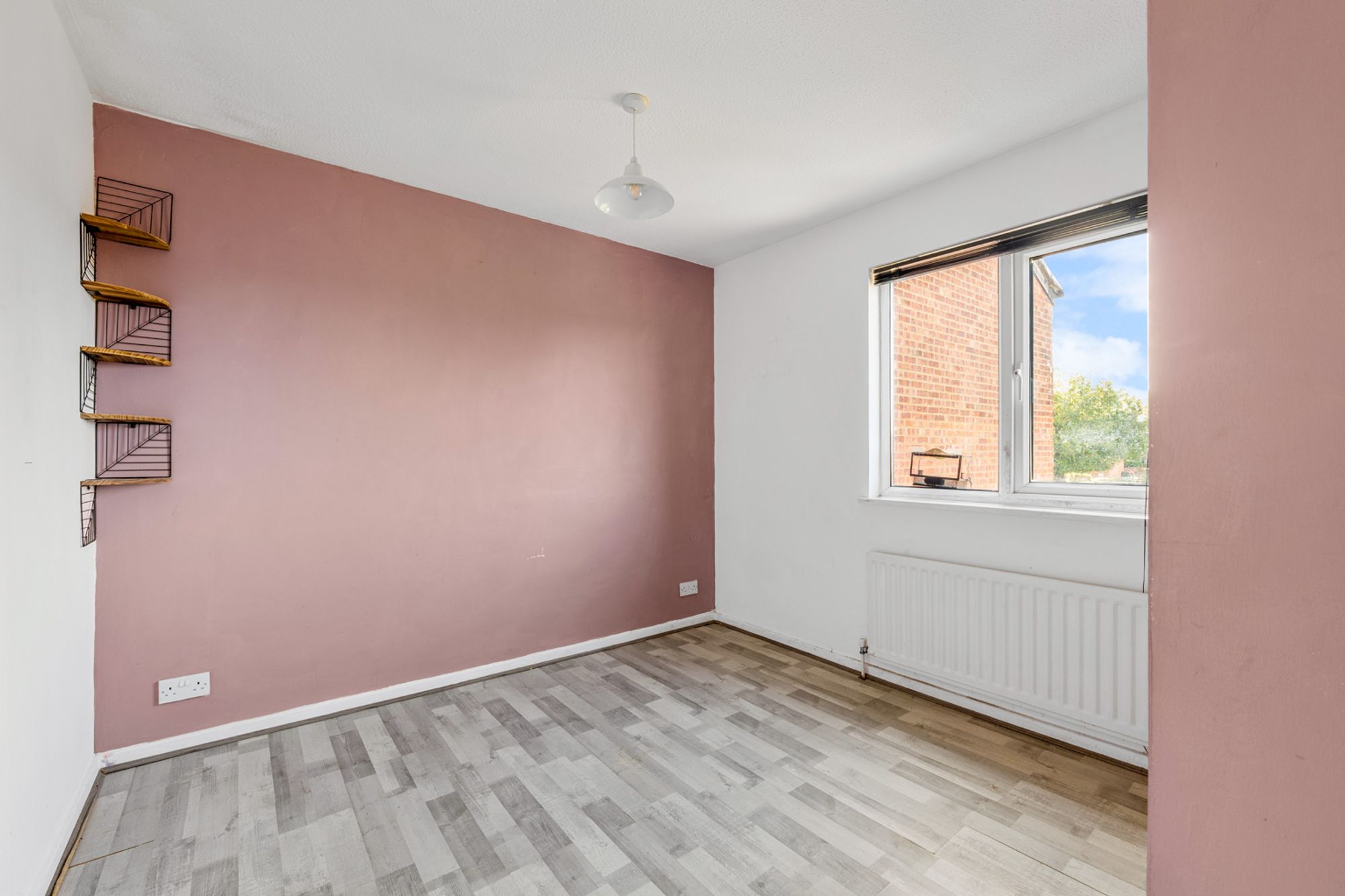 5 bed mid-terraced house for sale in Linton Glade, Croydon 27