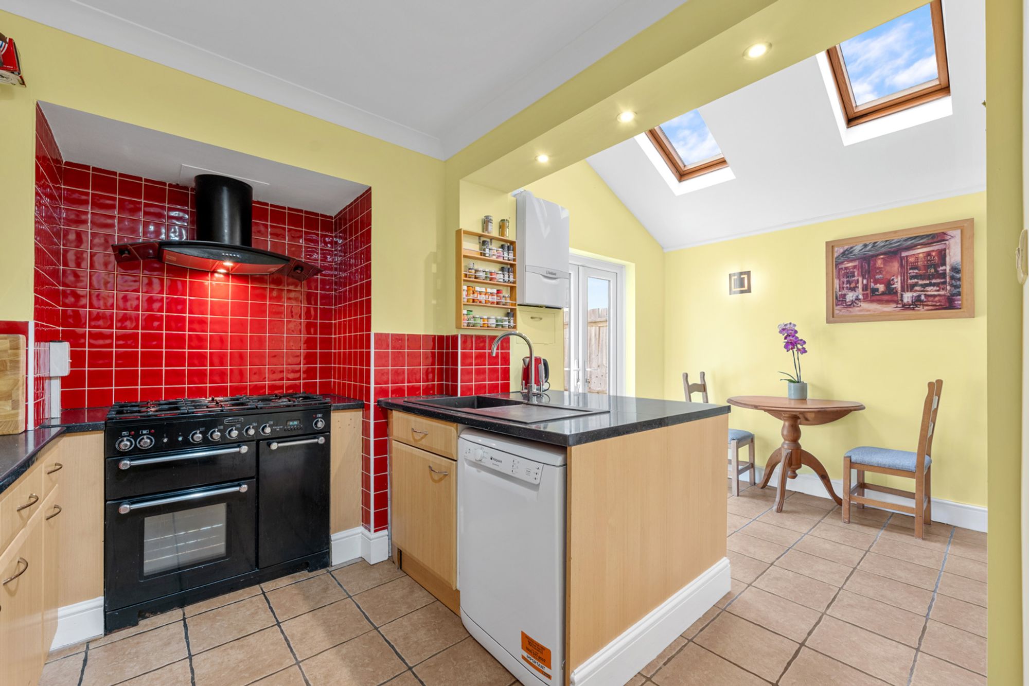 3 bed semi-detached house for sale in Nursery Close, Croydon 1