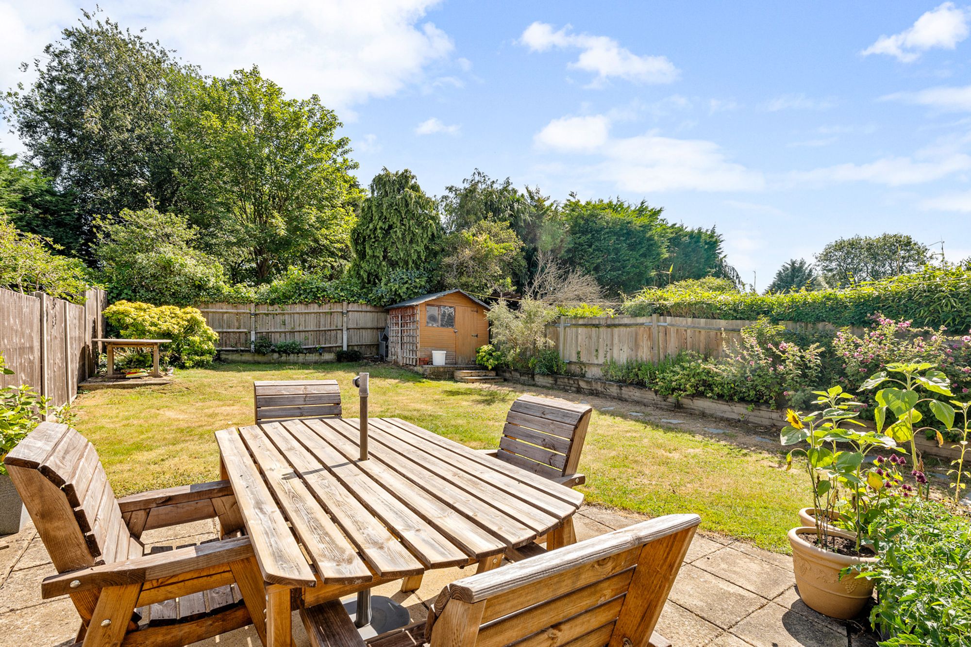 3 bed semi-detached house for sale in Nursery Close, Croydon  - Property Image 3