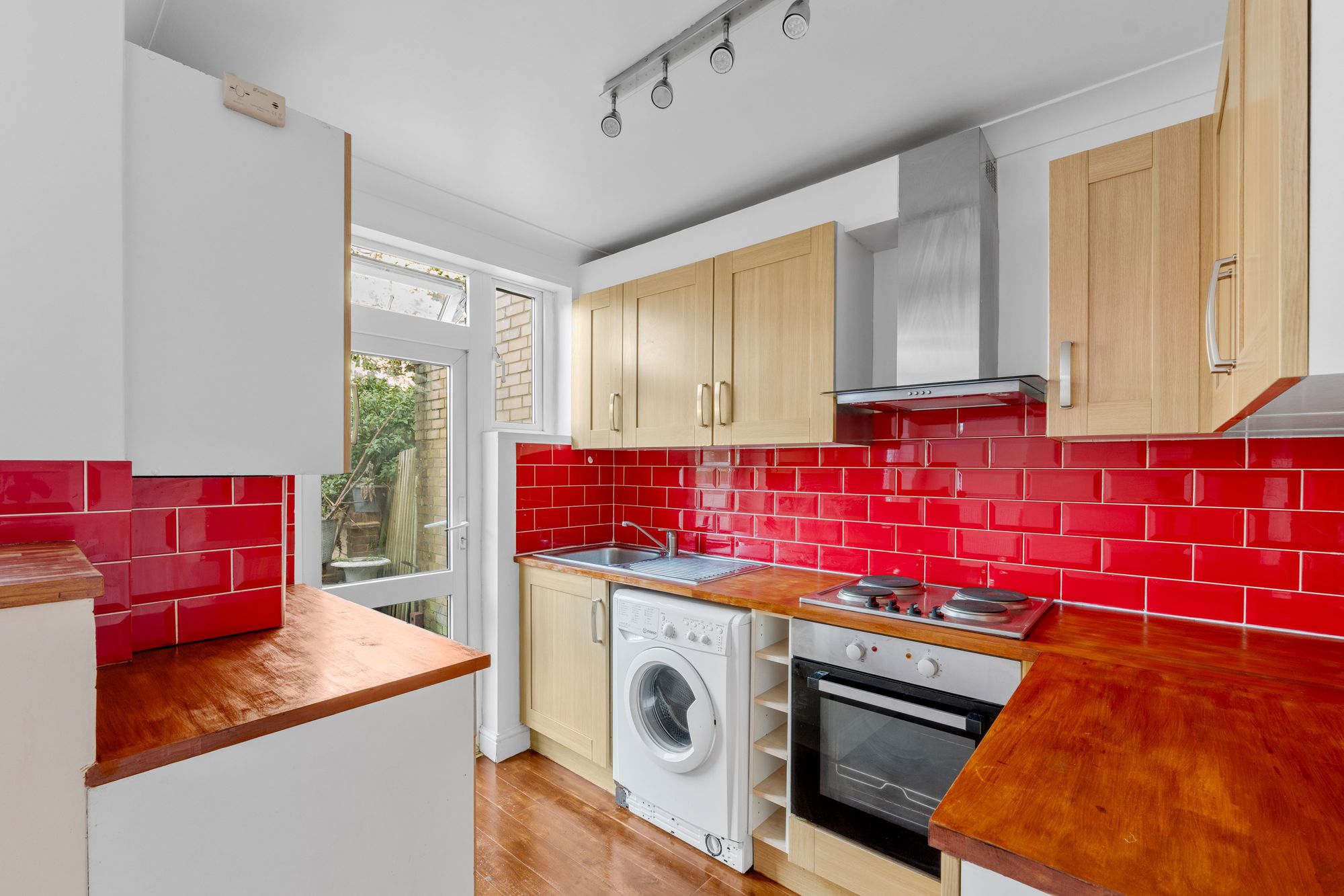 3 bed terraced house for sale in Sherwood Park Road, Mitcham  - Property Image 17