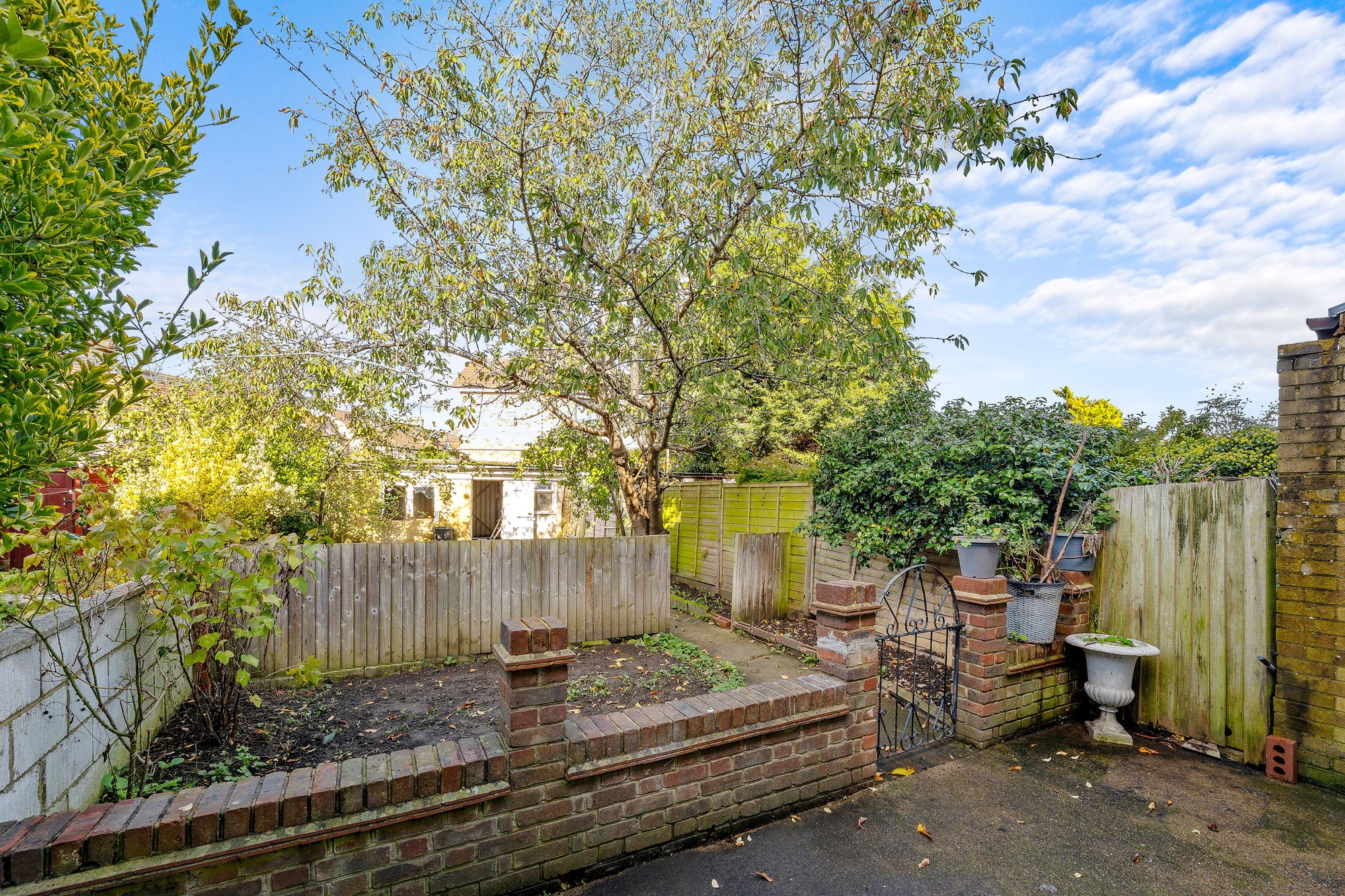 3 bed terraced house for sale in Sherwood Park Road, Mitcham  - Property Image 23