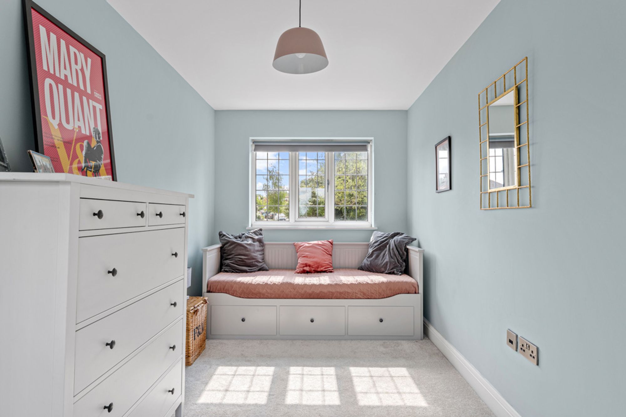 4 bed semi-detached house for sale in Court Hill, South Croydon 13