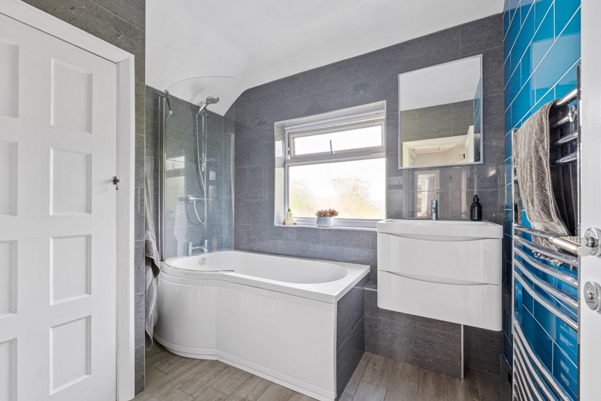 4 bed semi-detached house for sale in Court Hill, South Croydon 16