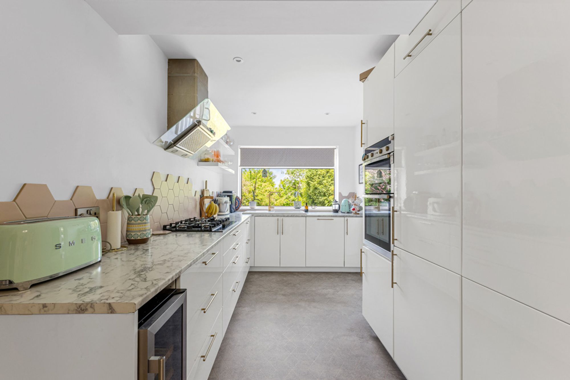 4 bed semi-detached house for sale in Court Hill, South Croydon 8