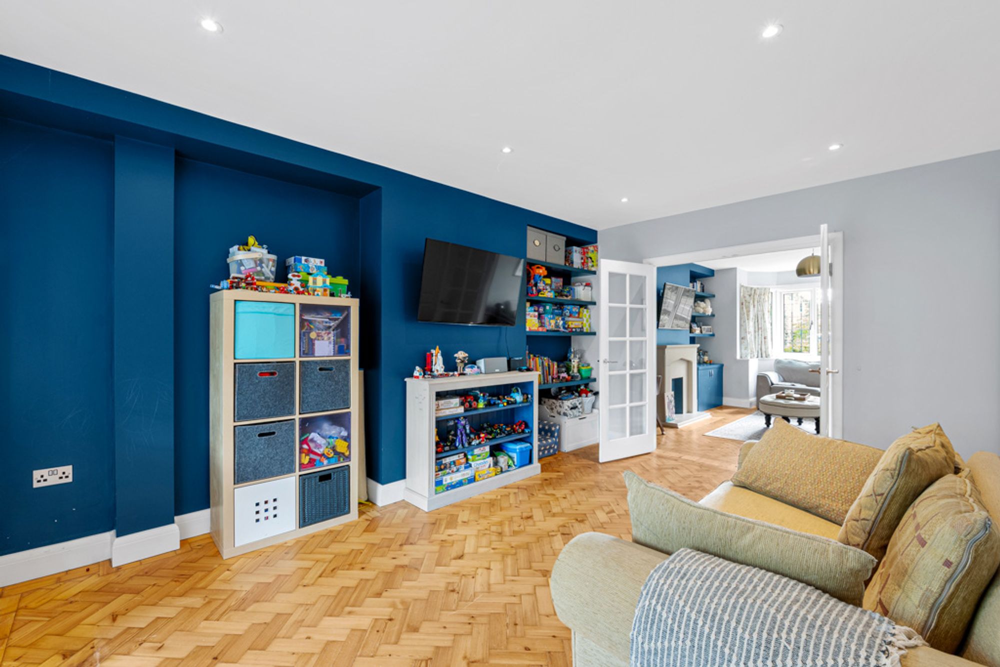 4 bed semi-detached house for sale in Court Hill, South Croydon  - Property Image 12