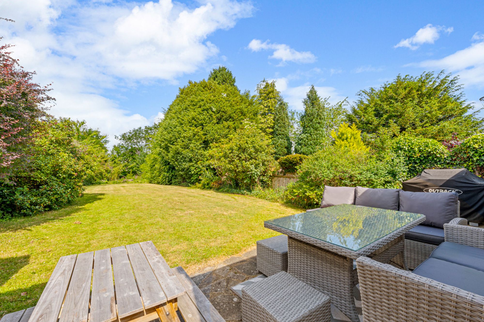 4 bed semi-detached house for sale in Court Hill, South Croydon  - Property Image 4