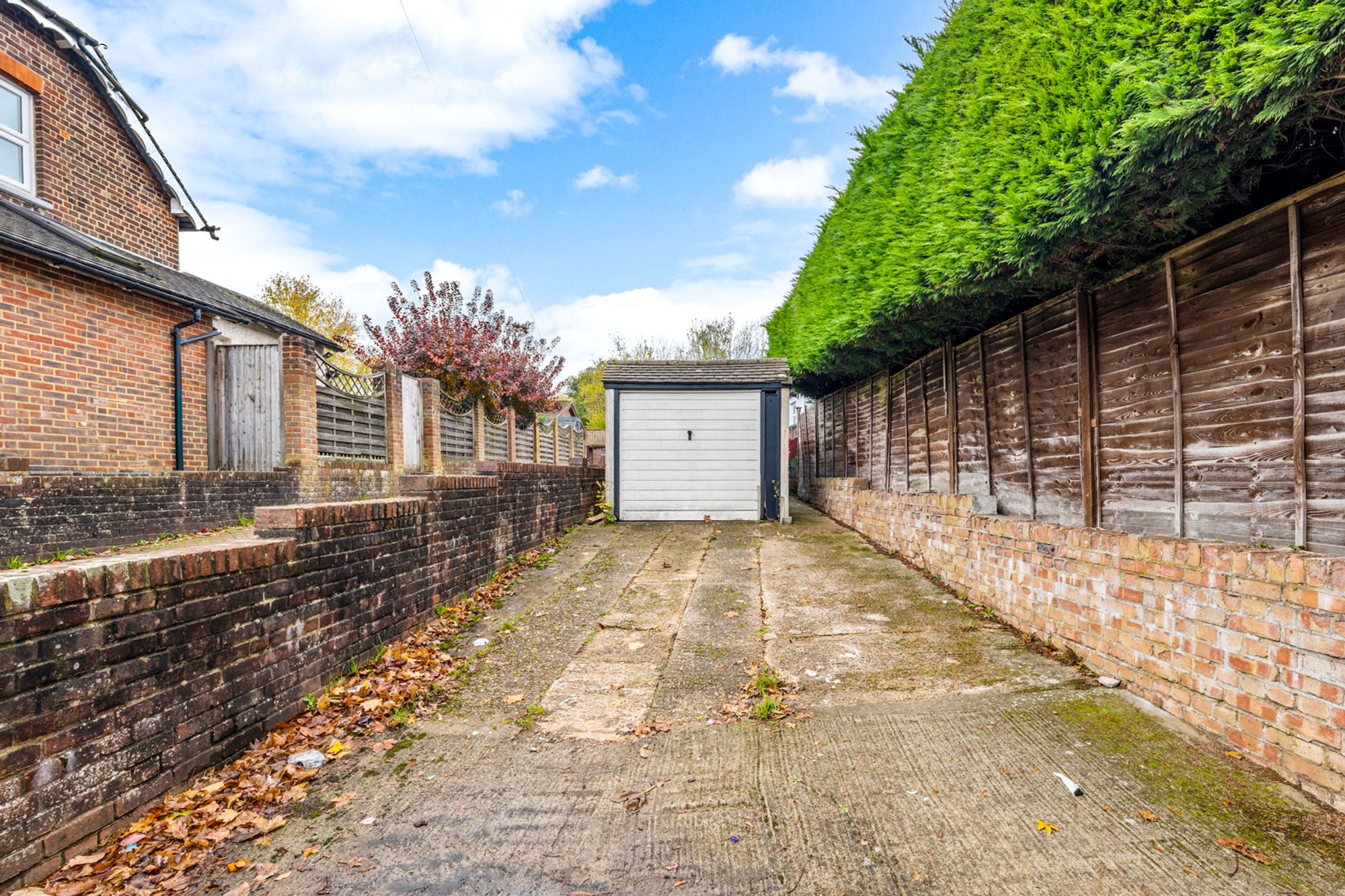 2 bed terraced house for sale in Limpsfield Road, South Croydon 4