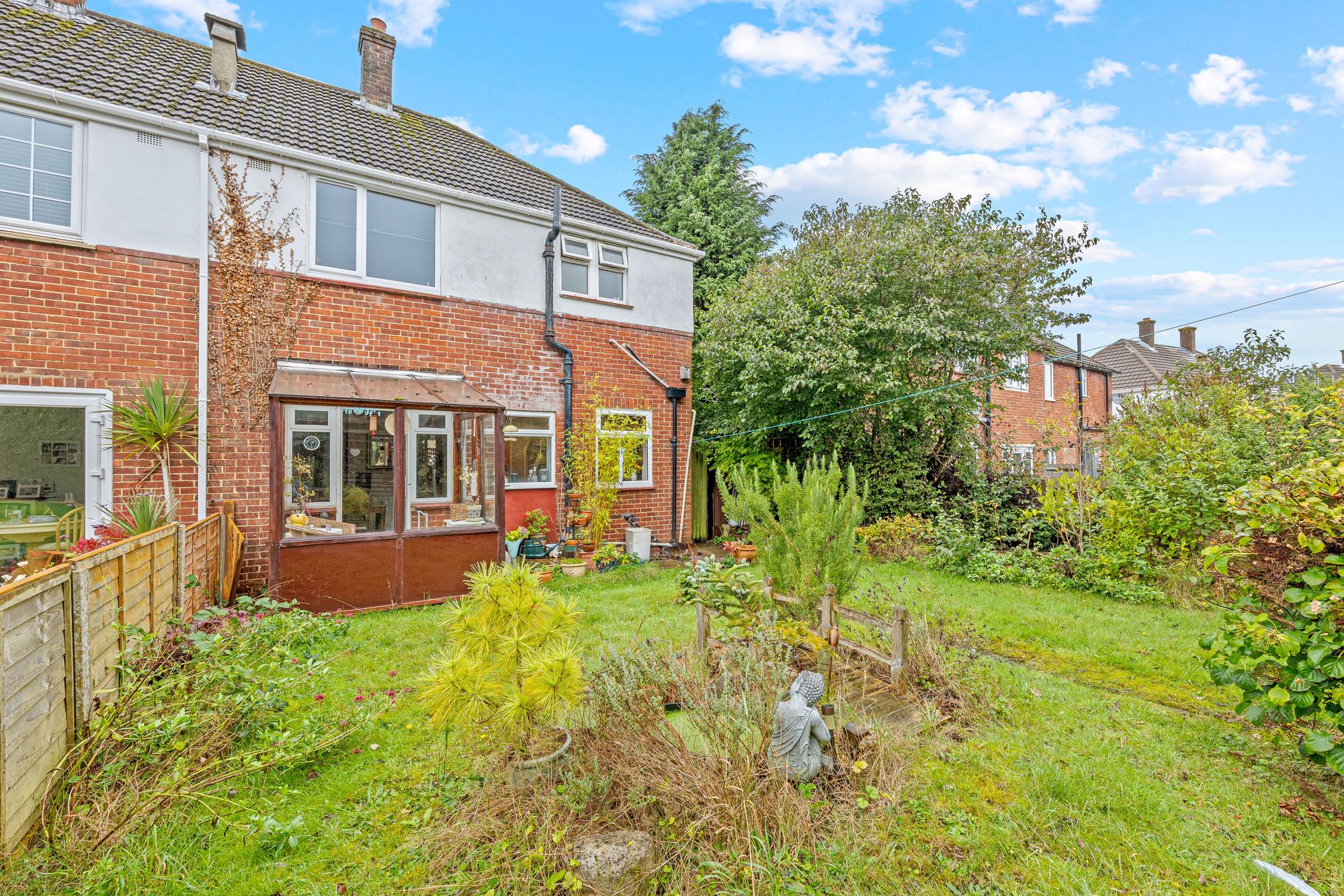 3 bed semi-detached house for sale in Wentworth Way, South Croydon  - Property Image 16