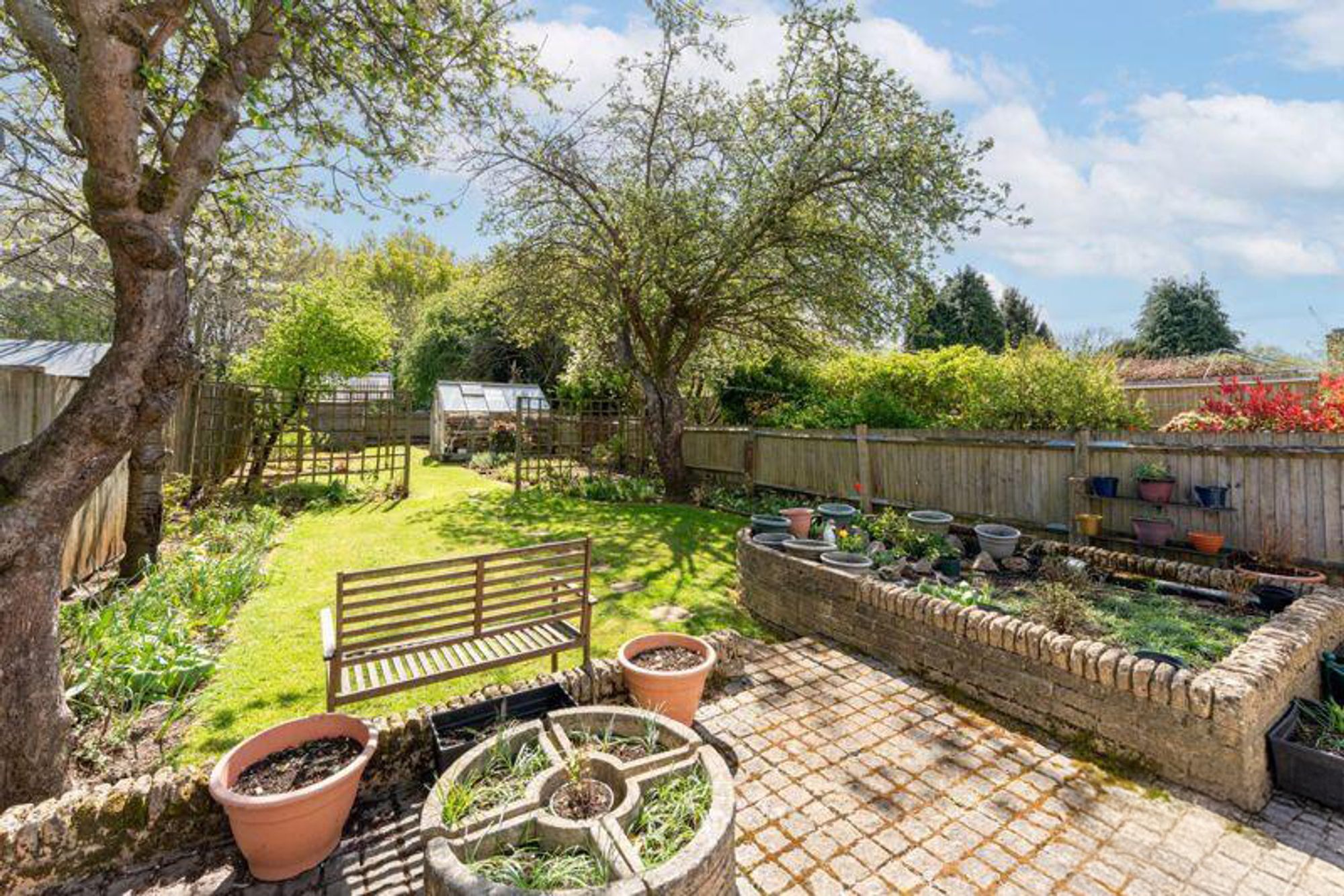 3 bed semi-detached house for sale in Grisedale Close, Purley  - Property Image 4