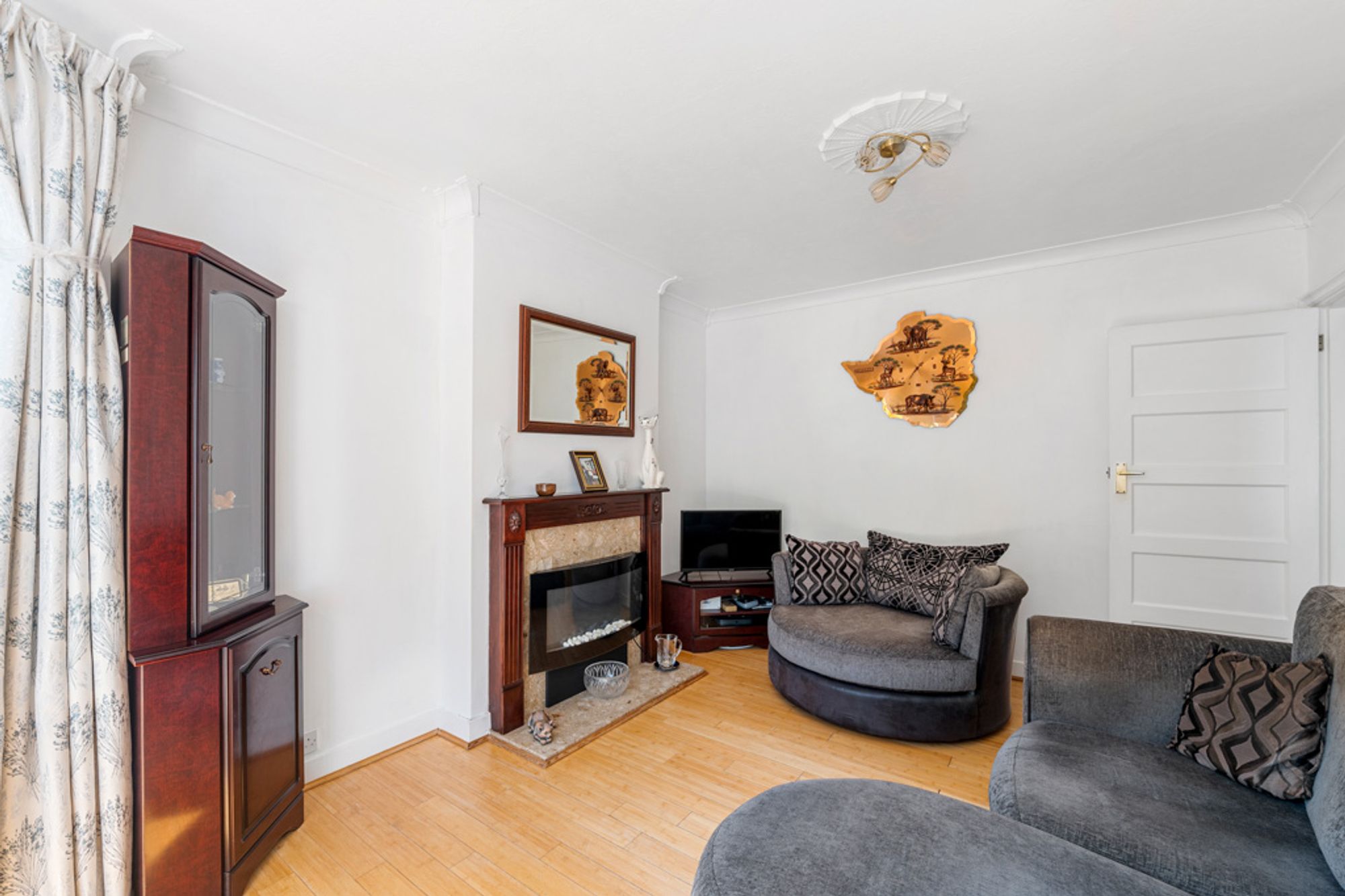 3 bed semi-detached house for sale in Grisedale Close, Purley  - Property Image 19