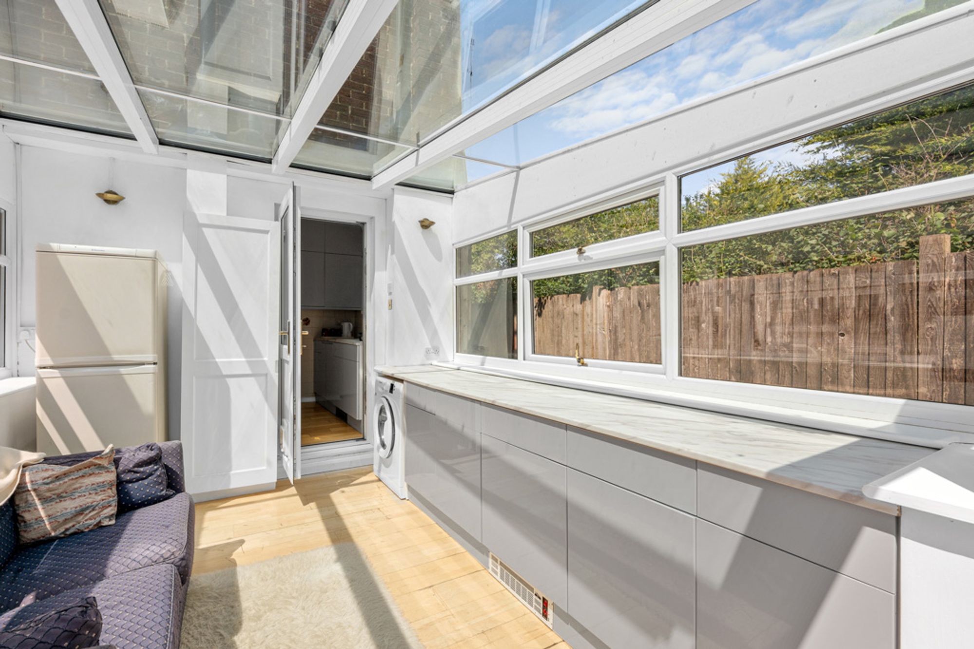 3 bed semi-detached house for sale in Grisedale Close, Purley  - Property Image 8