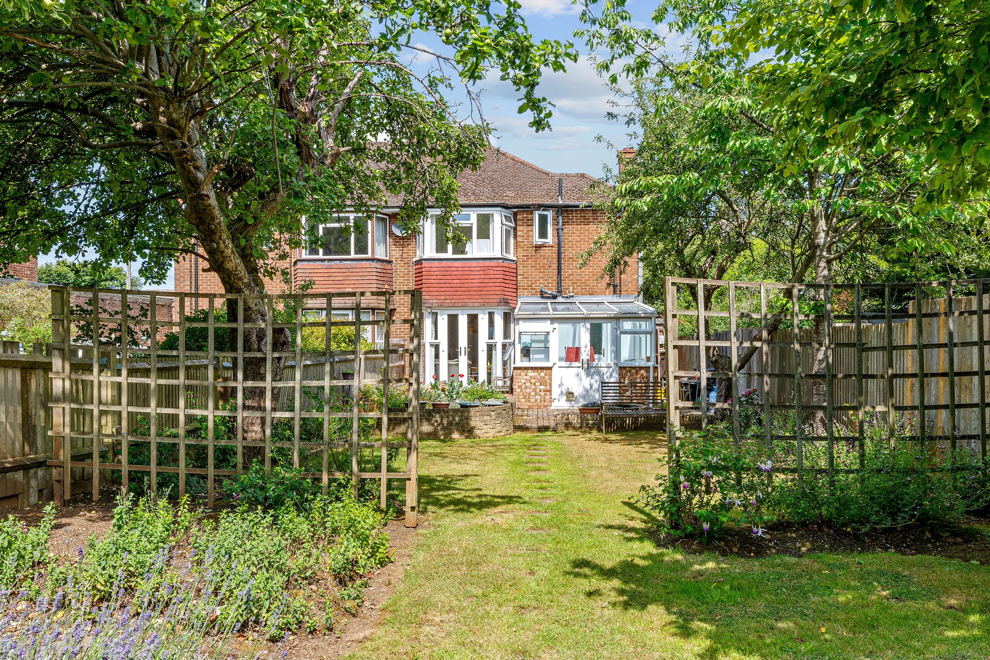 3 bed semi-detached house for sale in Grisedale Close, Purley  - Property Image 27