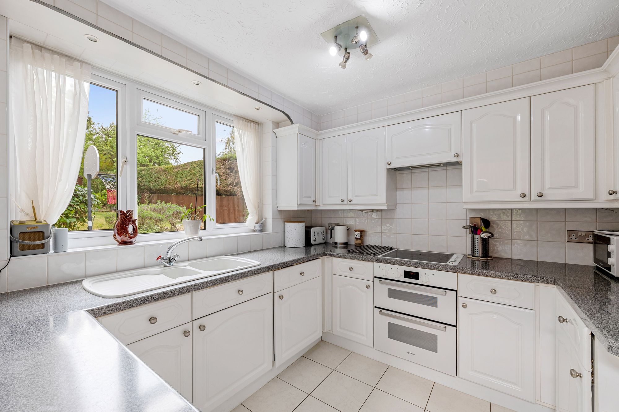 4 bed semi-detached house for sale in Buttermere Gardens, Purley  - Property Image 14