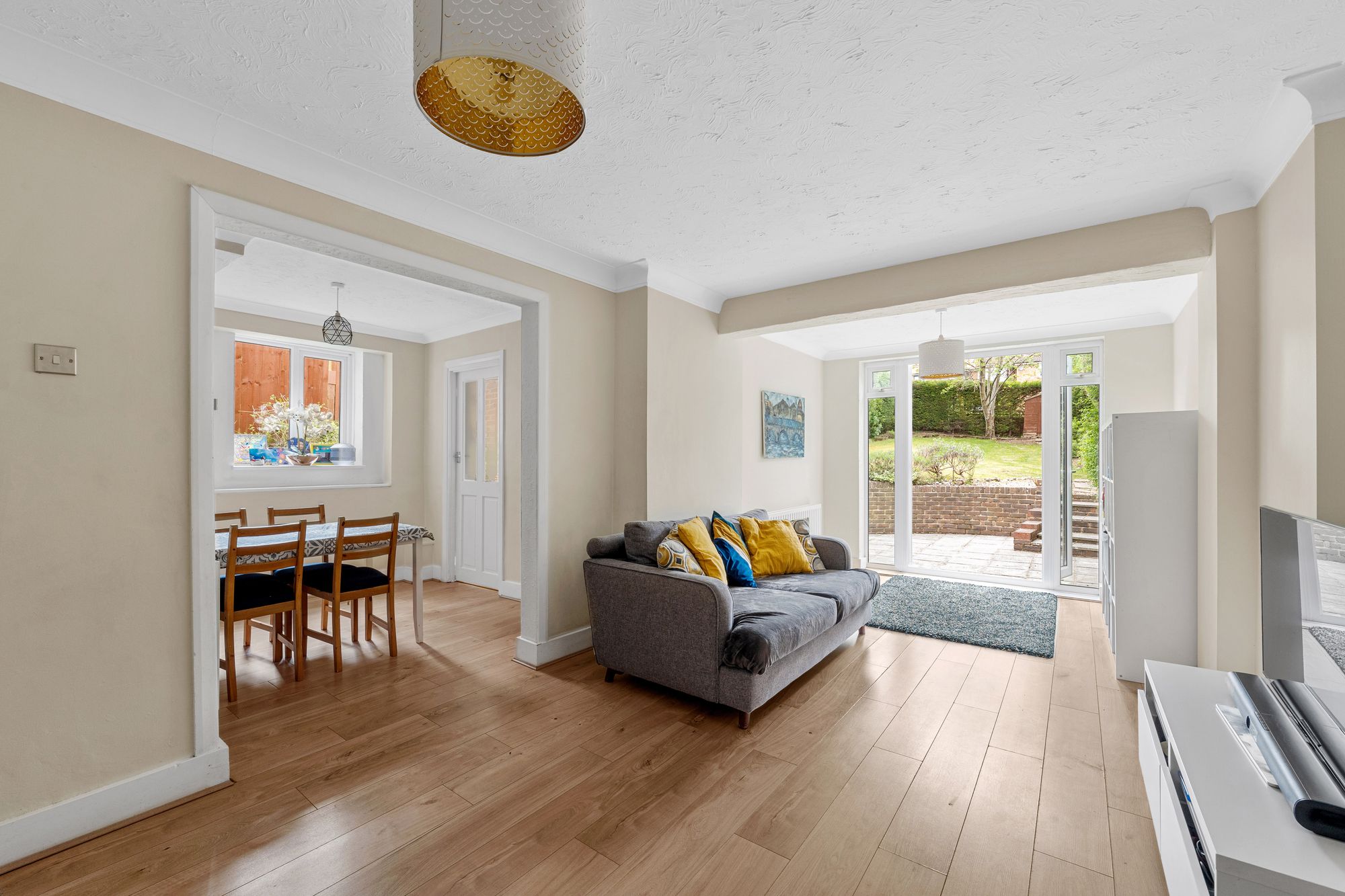 4 bed semi-detached house for sale in Buttermere Gardens, Purley  - Property Image 2