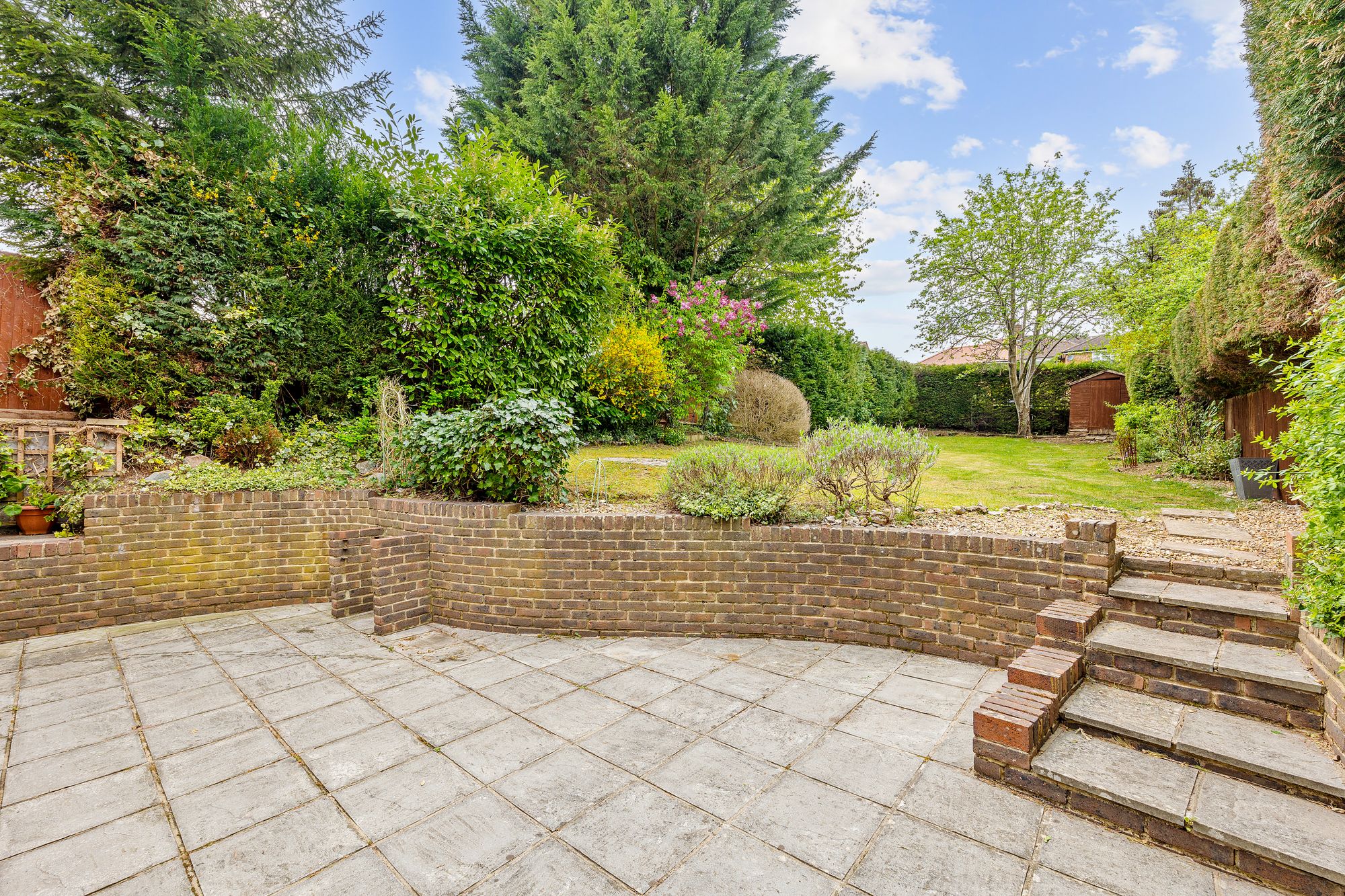 4 bed semi-detached house for sale in Buttermere Gardens, Purley  - Property Image 4