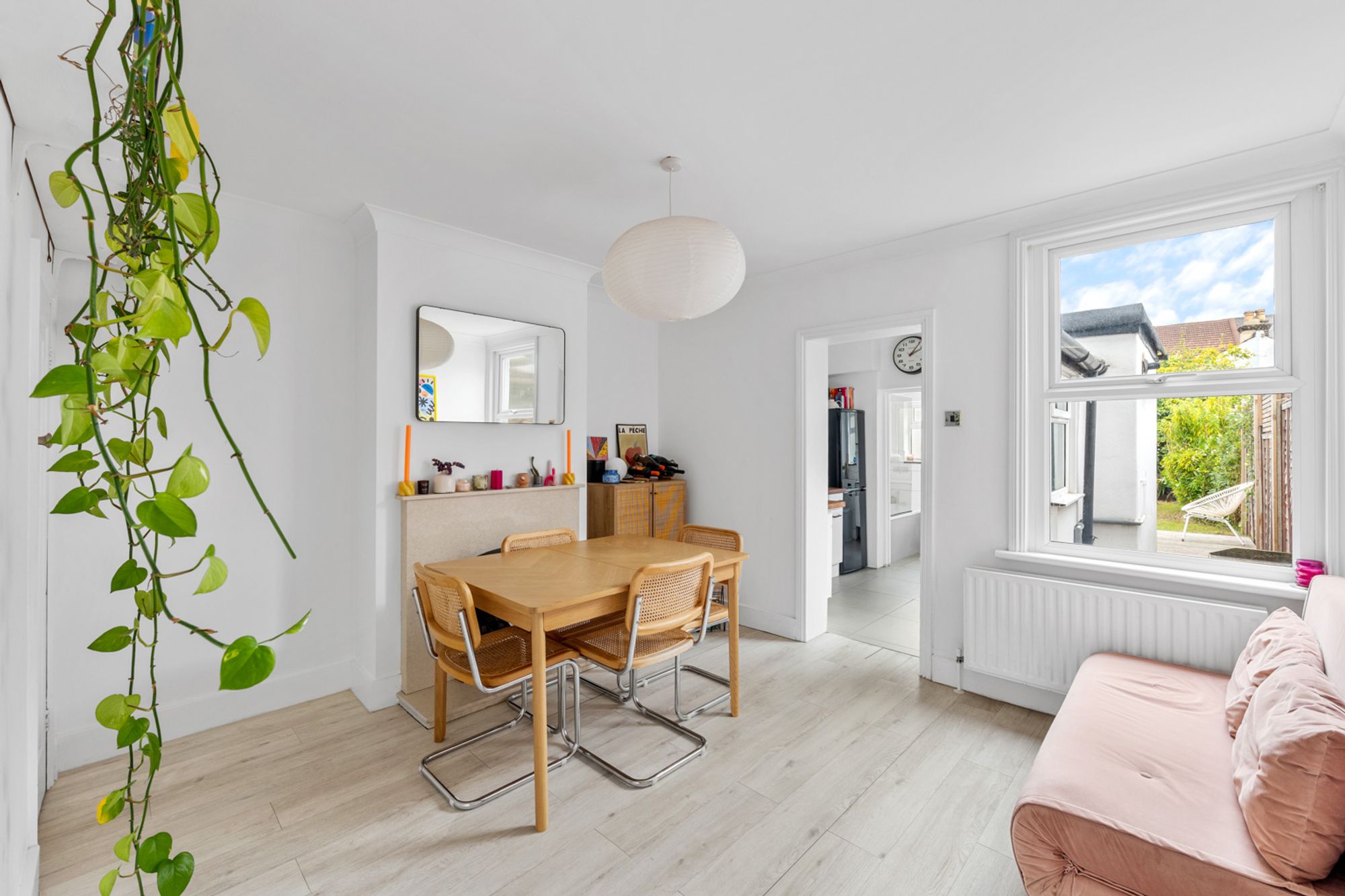 2 bed mid-terraced house for sale in Helder Street, South Croydon  - Property Image 2