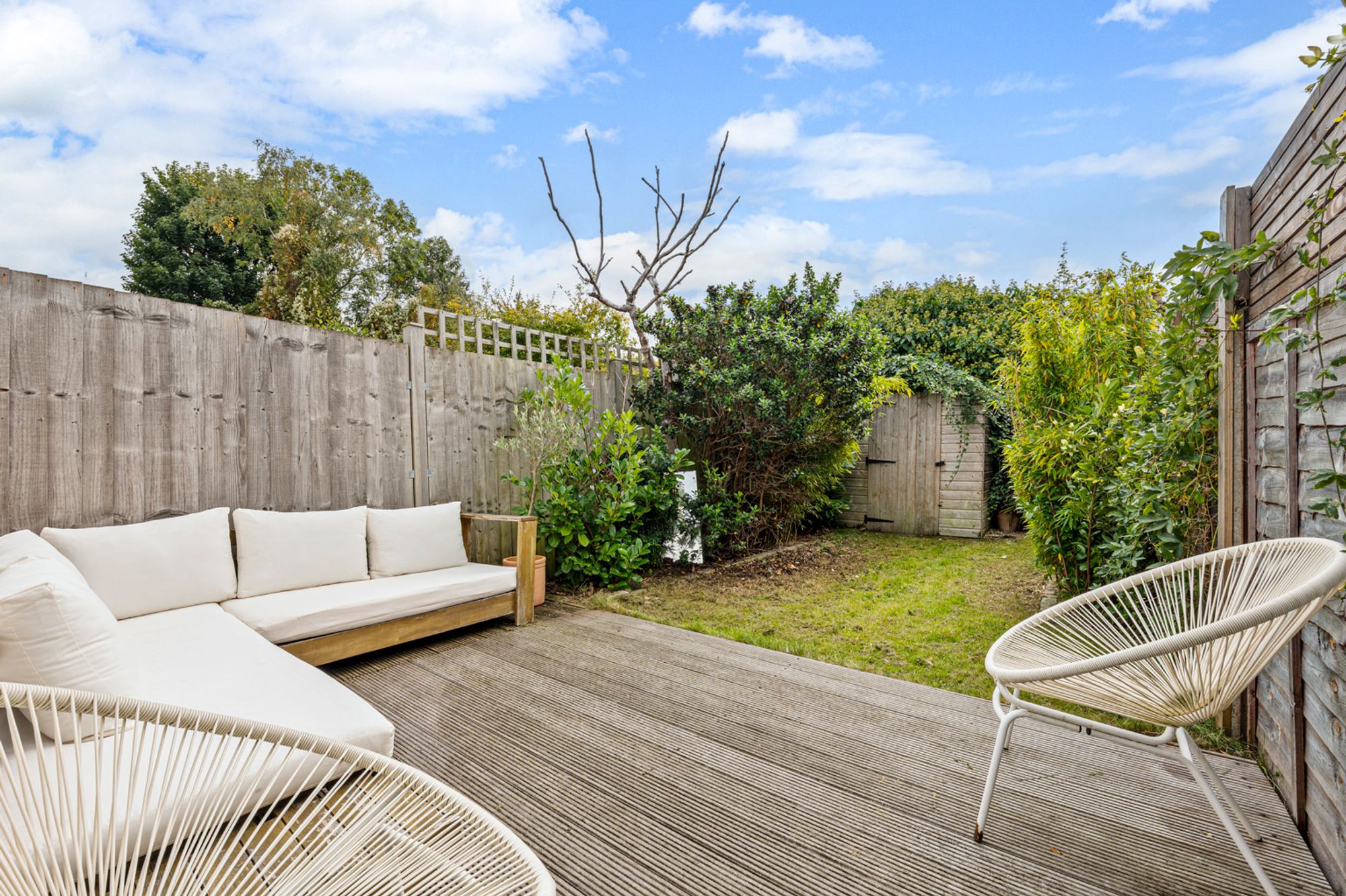 2 bed mid-terraced house for sale in Helder Street, South Croydon 4