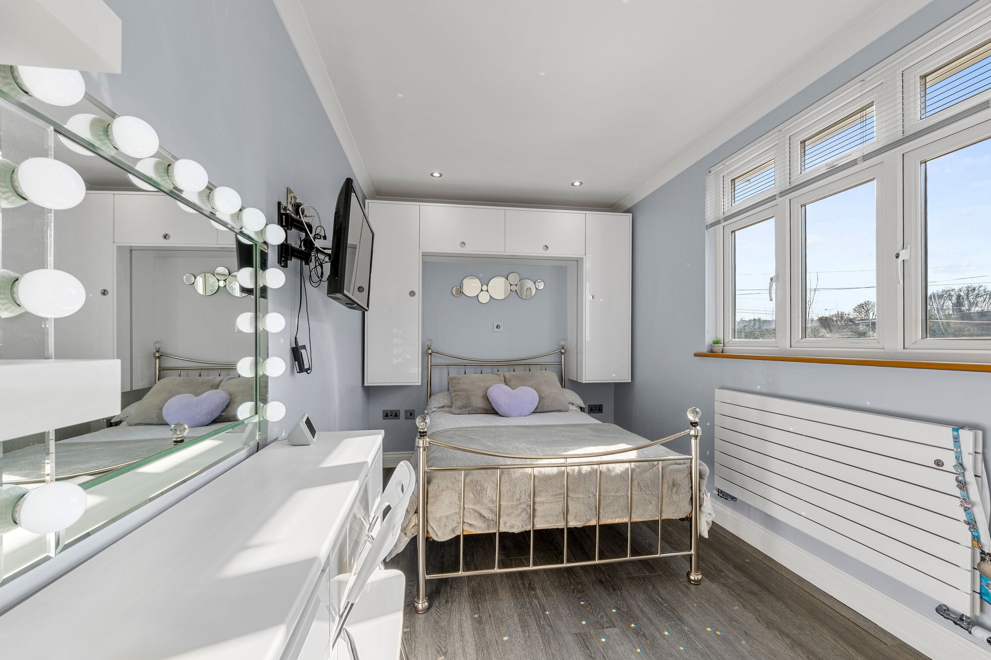 3 bed semi-detached house for sale in Firsby Avenue, Croydon 17